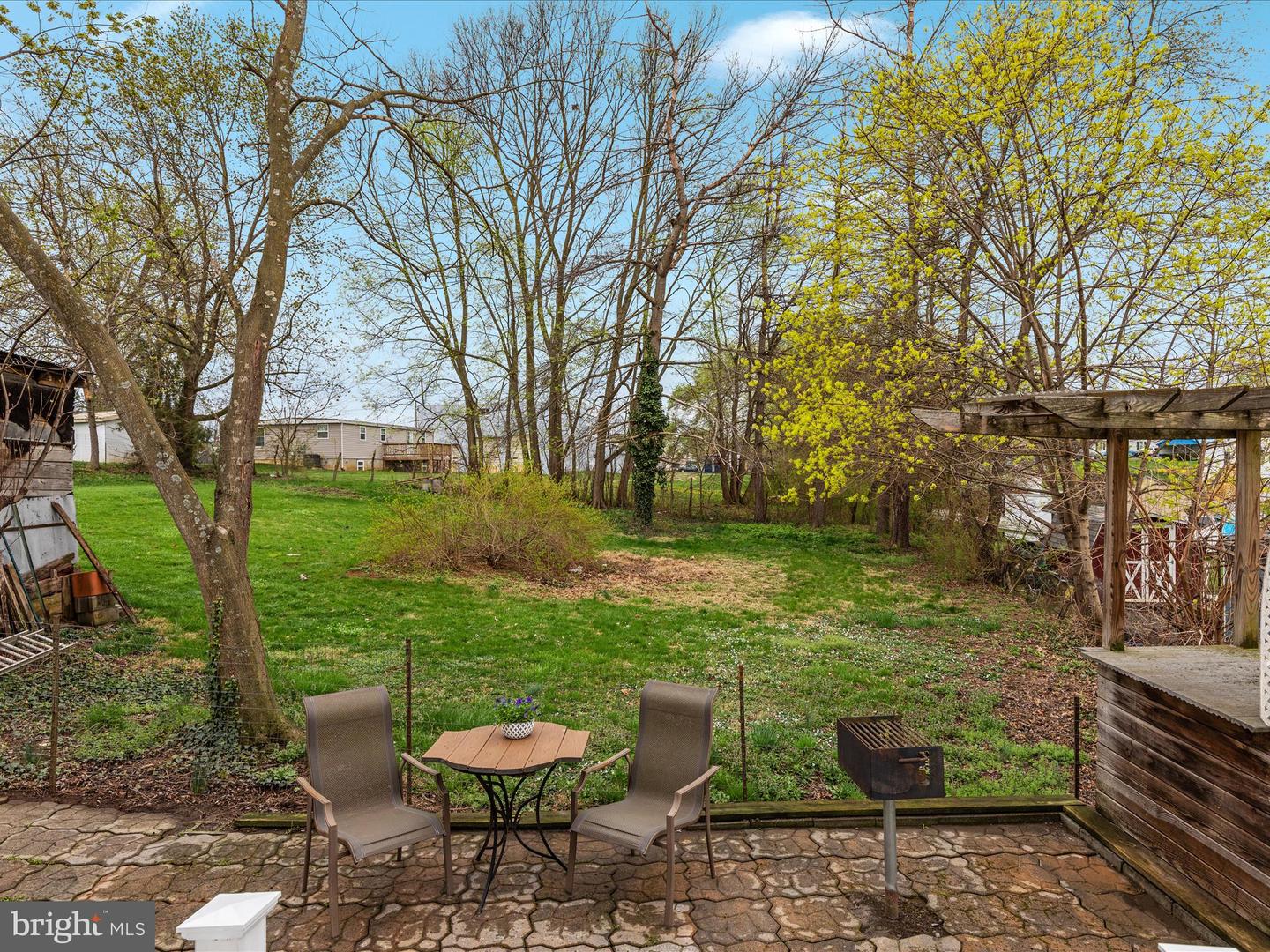 121 W CONFEDERATE ST, NEW MARKET, Virginia 22844, 2 Bedrooms Bedrooms, ,3 BathroomsBathrooms,Residential,For sale,121 W CONFEDERATE ST,VASH2010956 MLS # VASH2010956