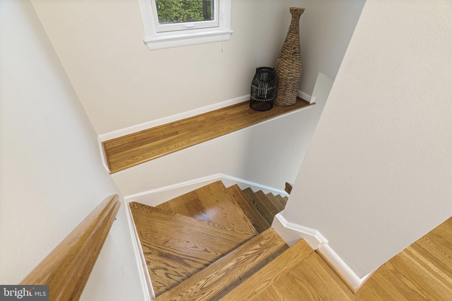 14906 CRANOKE ST, CENTREVILLE, Virginia 20120, 4 Bedrooms Bedrooms, ,2 BathroomsBathrooms,Residential,For sale,14906 CRANOKE ST,VAFX2229220 MLS # VAFX2229220