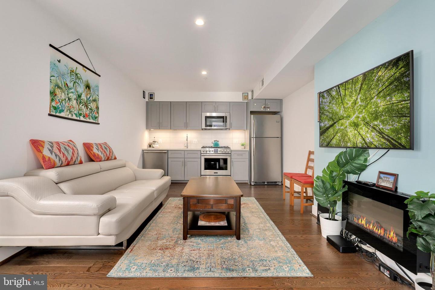 7723 ALASKA AVE NW #202, WASHINGTON, District Of Columbia 20012, 2 Bedrooms Bedrooms, ,2 BathroomsBathrooms,Residential,For sale,7723 ALASKA AVE NW #202,DCDC2191686 MLS # DCDC2191686