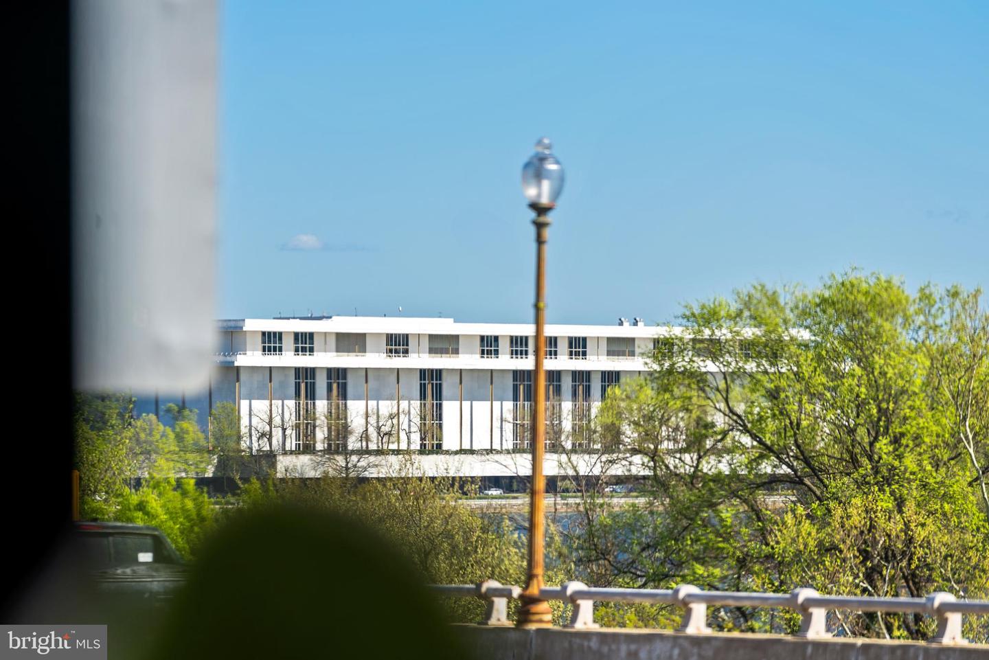 3303 WATER ST NW #4L, WASHINGTON, District Of Columbia 20007, 2 Bedrooms Bedrooms, ,2 BathroomsBathrooms,Residential,For sale,3303 WATER ST NW #4L,DCDC2192226 MLS # DCDC2192226