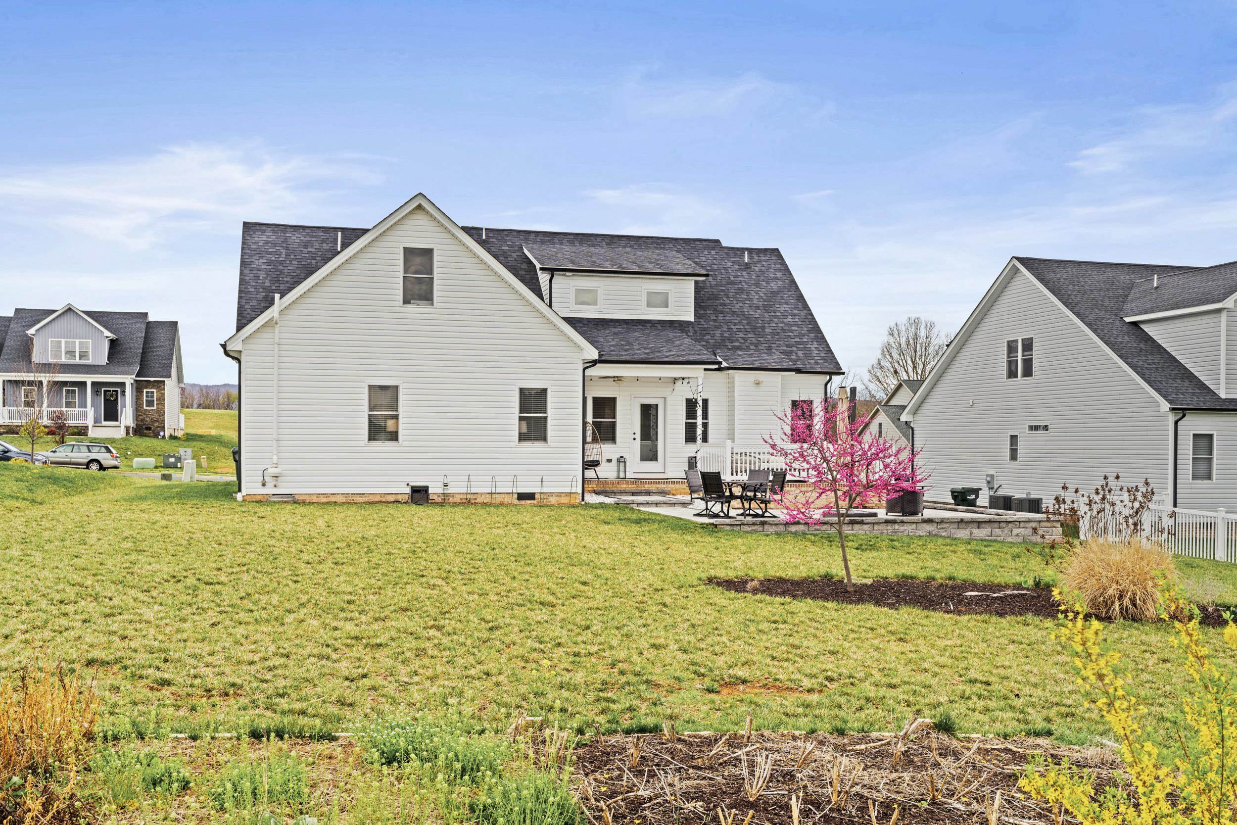 141 TOMASVILLE DR, WAYNESBORO, Virginia 22980, 4 Bedrooms Bedrooms, ,2 BathroomsBathrooms,Residential,141 TOMASVILLE DR,662987 MLS # 662987