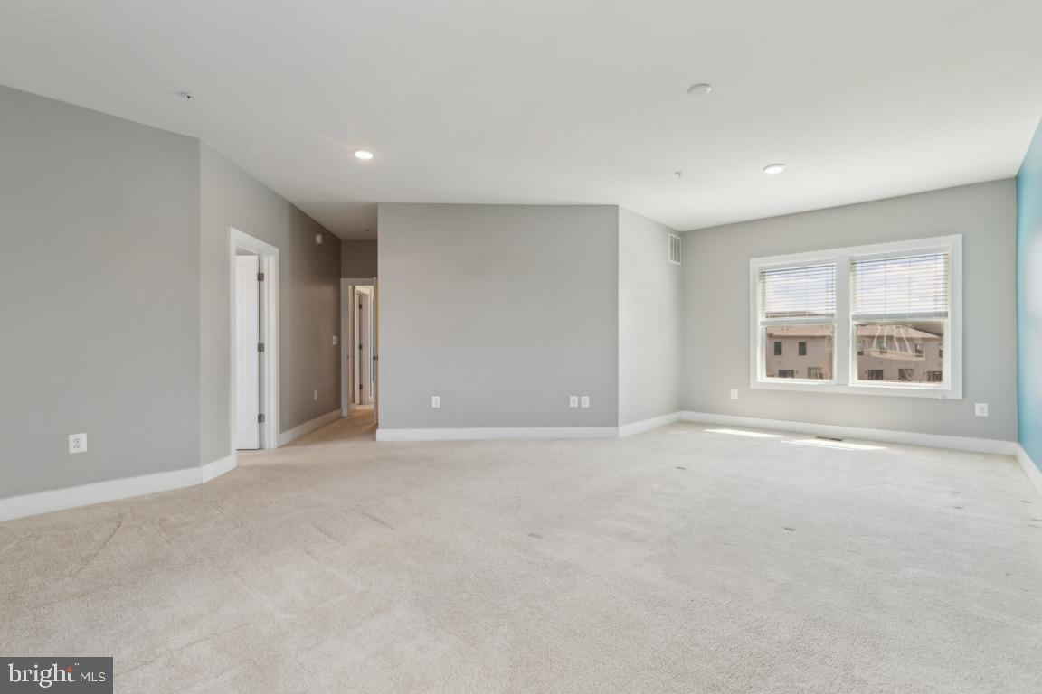 44738 TIVERTON SQ, ASHBURN, Virginia 20147, 3 Bedrooms Bedrooms, ,2 BathroomsBathrooms,Residential,For sale,44738 TIVERTON SQ,VALO2093252 MLS # VALO2093252