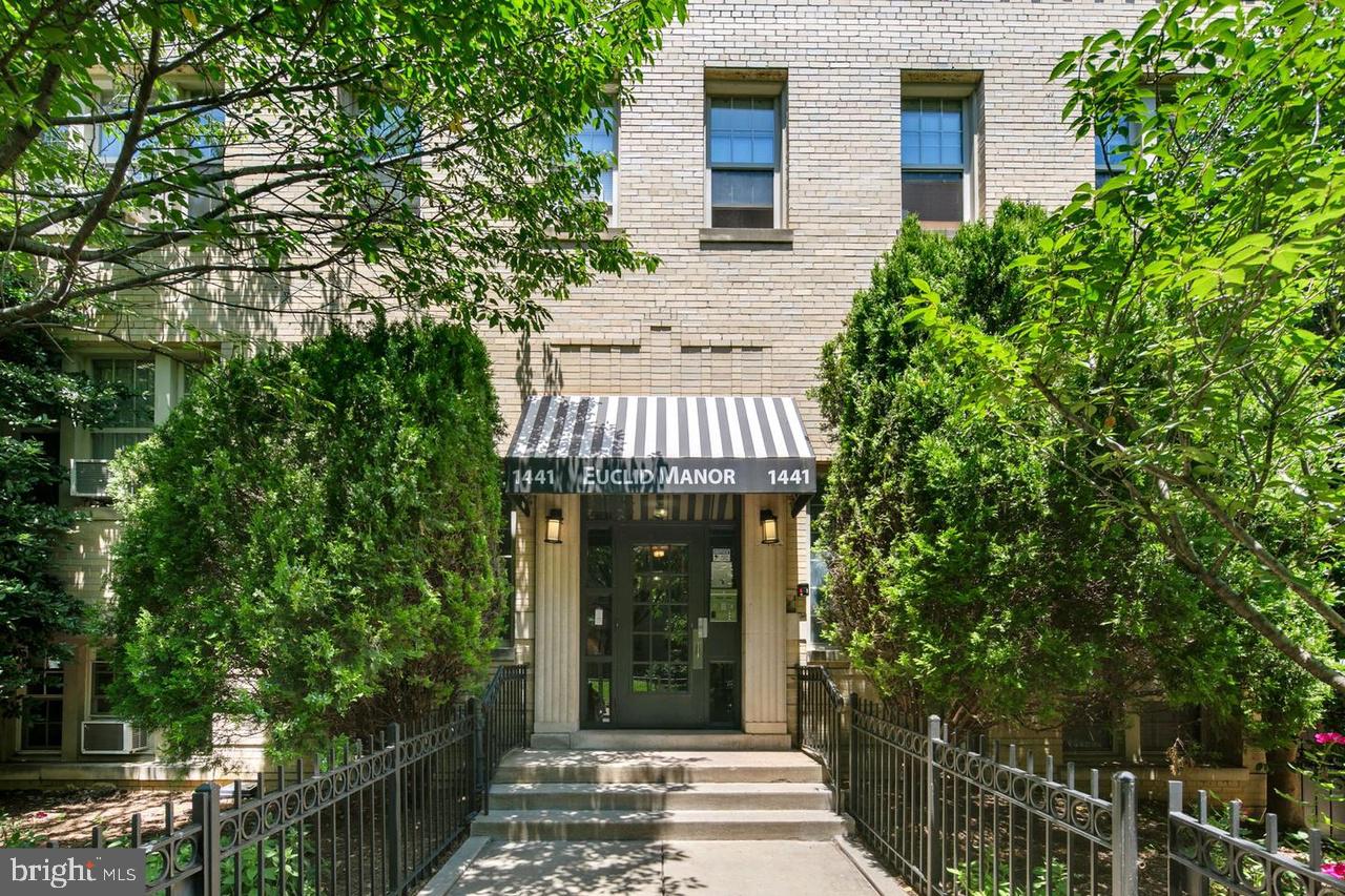 1441 EUCLID ST NW #207, WASHINGTON, District Of Columbia 20009, 1 Bedroom Bedrooms, ,1 BathroomBathrooms,Residential,For sale,1441 EUCLID ST NW #207,DCDC2194646 MLS # DCDC2194646