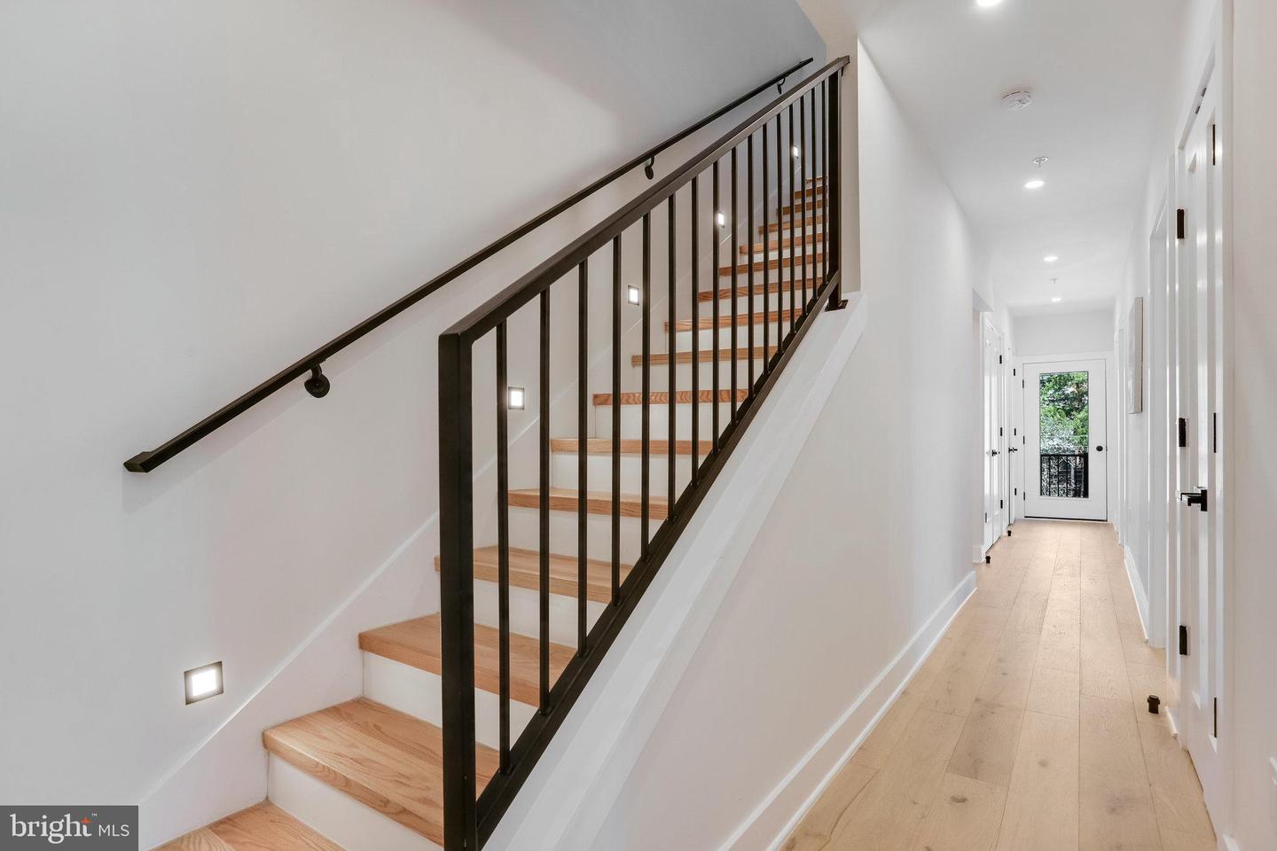1600 37TH ST NW, WASHINGTON, District Of Columbia 20007, 5 Bedrooms Bedrooms, ,4 BathroomsBathrooms,Residential,For sale,1600 37TH ST NW,DCDC2187336 MLS # DCDC2187336