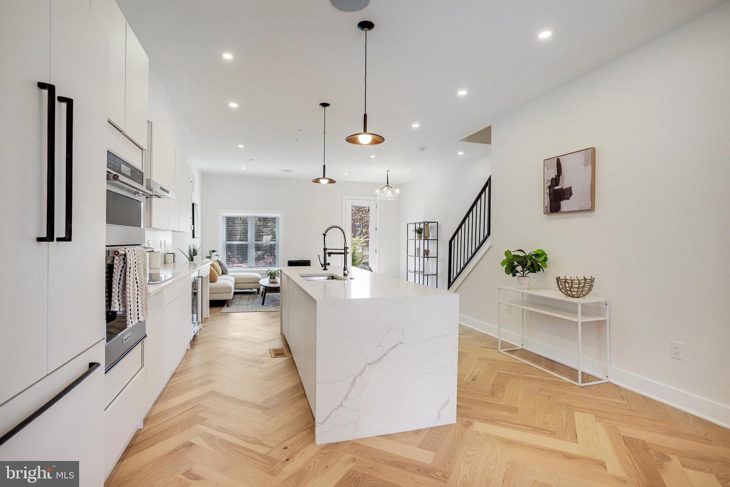 3703 RESERVOIR RD NW, WASHINGTON, District Of Columbia 20007, 5 Bedrooms Bedrooms, ,4 BathroomsBathrooms,Residential,For sale,3703 RESERVOIR RD NW,DCDC2187338 MLS # DCDC2187338