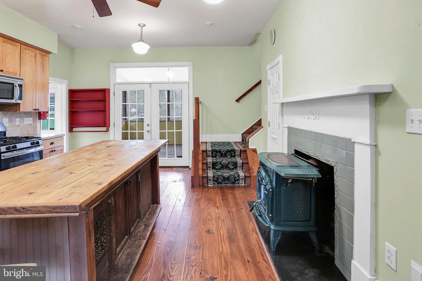 329 OLD BRIDGE RD, AMISSVILLE, Virginia 20106, 4 Bedrooms Bedrooms, ,3 BathroomsBathrooms,Residential,For sale,329 OLD BRIDGE RD,VACU2010124 MLS # VACU2010124