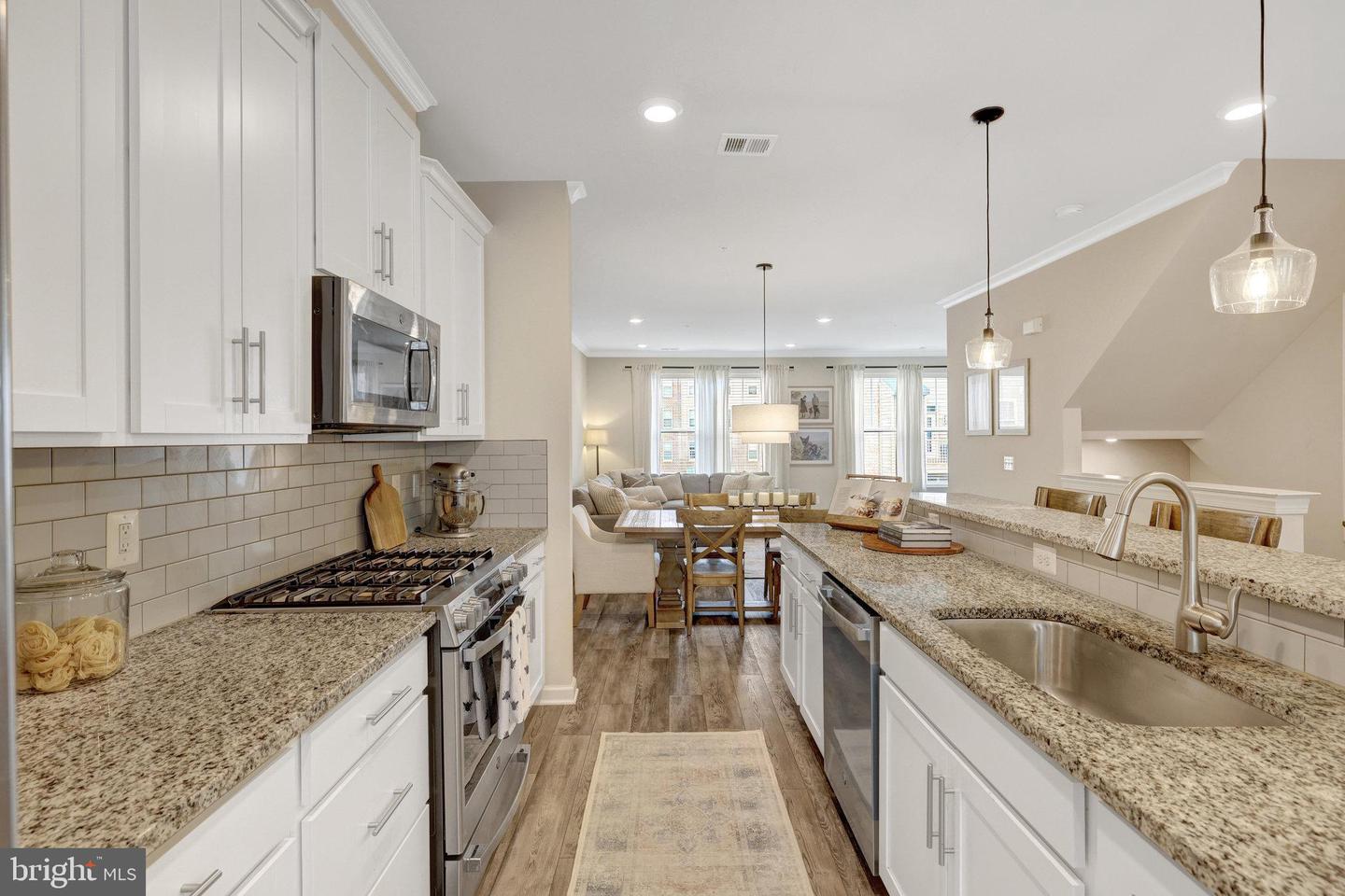 45210 LETTERMORE SQ, STERLING, Virginia 20166, 3 Bedrooms Bedrooms, ,2 BathroomsBathrooms,Residential,For sale,45210 LETTERMORE SQ,VALO2092160 MLS # VALO2092160