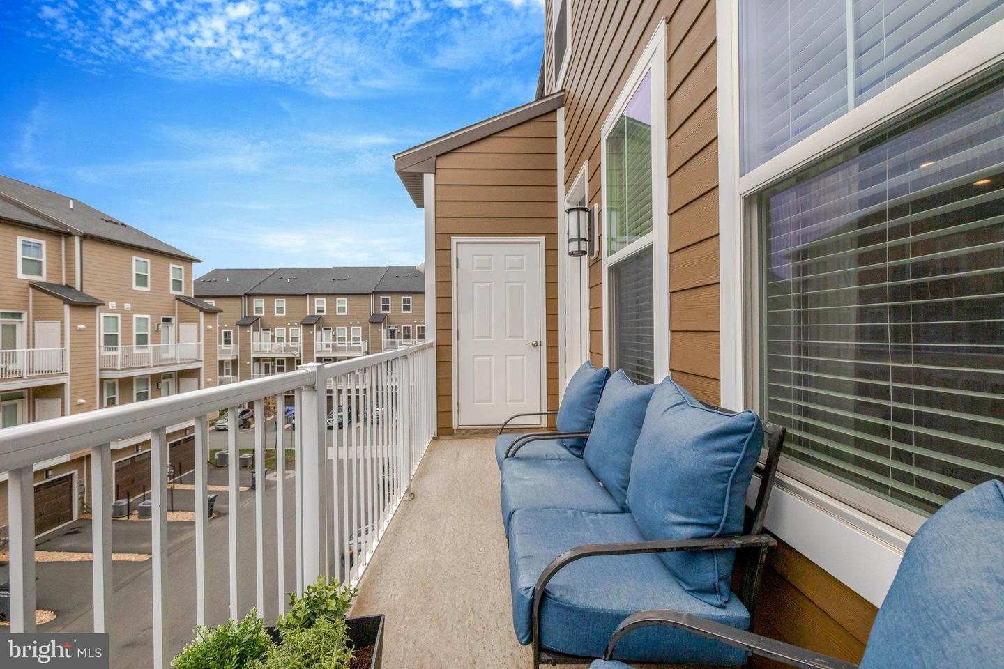 45210 LETTERMORE SQ, STERLING, Virginia 20166, 3 Bedrooms Bedrooms, ,2 BathroomsBathrooms,Residential,For sale,45210 LETTERMORE SQ,VALO2092160 MLS # VALO2092160