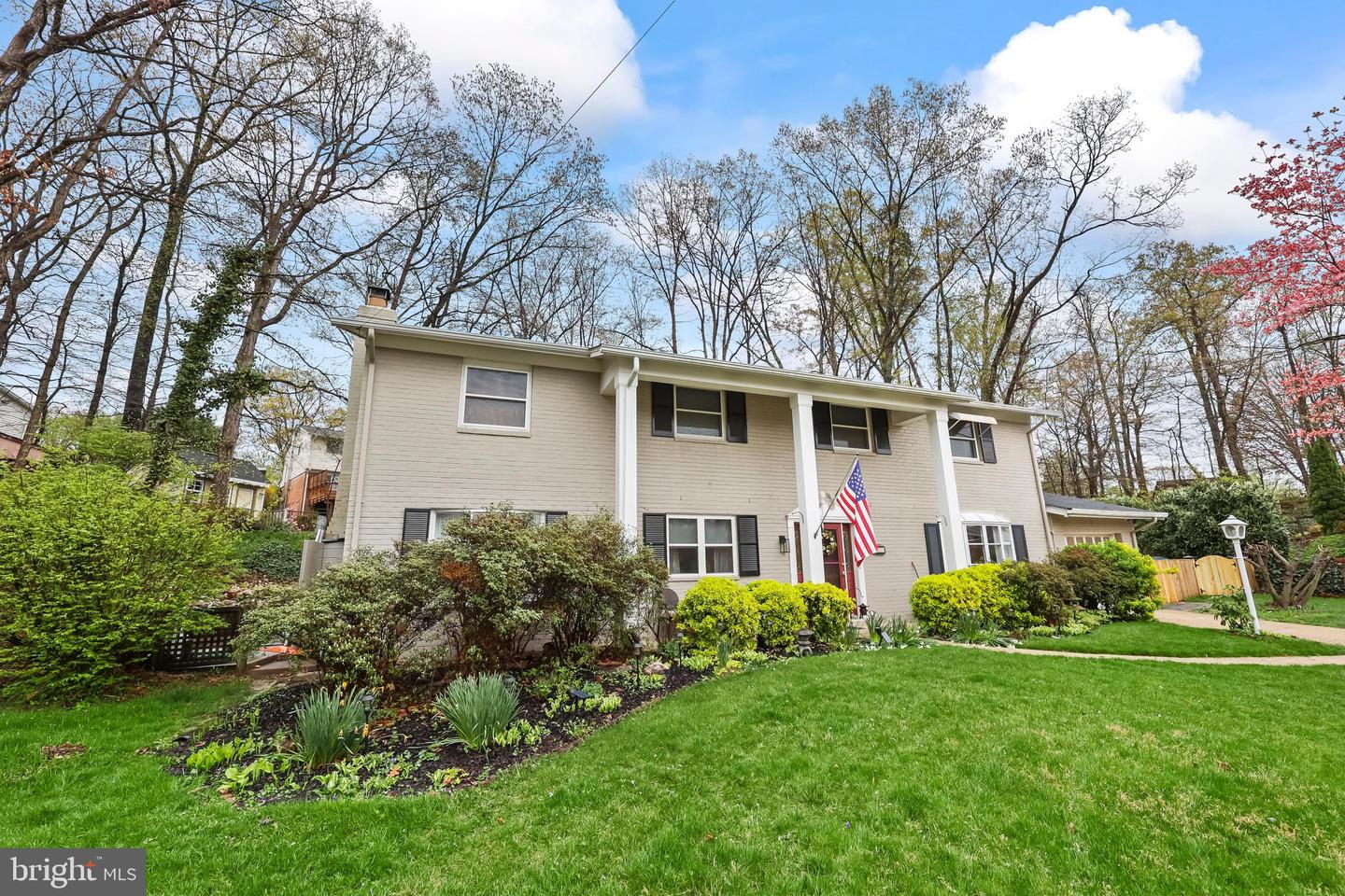 8121 TRURO CT, SPRINGFIELD, Virginia 22152, 4 Bedrooms Bedrooms, ,2 BathroomsBathrooms,Residential,For sale,8121 TRURO CT,VAFX2230392 MLS # VAFX2230392