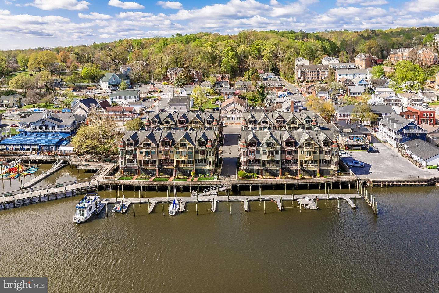229 MILL ST, OCCOQUAN, Virginia 22125, 3 Bedrooms Bedrooms, ,3 BathroomsBathrooms,Residential,For sale,229 MILL ST,VAPW2090700 MLS # VAPW2090700