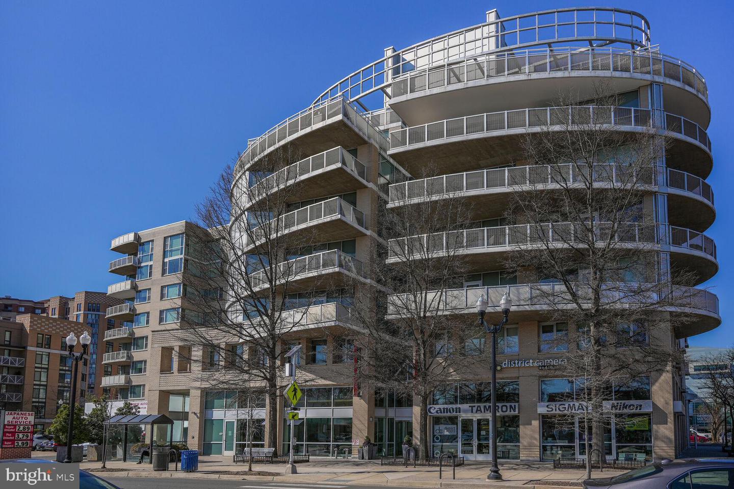 3409 WILSON BLVD #211, ARLINGTON, Virginia 22201, 2 Bedrooms Bedrooms, ,2 BathroomsBathrooms,Residential,For sale,3409 WILSON BLVD #211,VAAR2053082 MLS # VAAR2053082