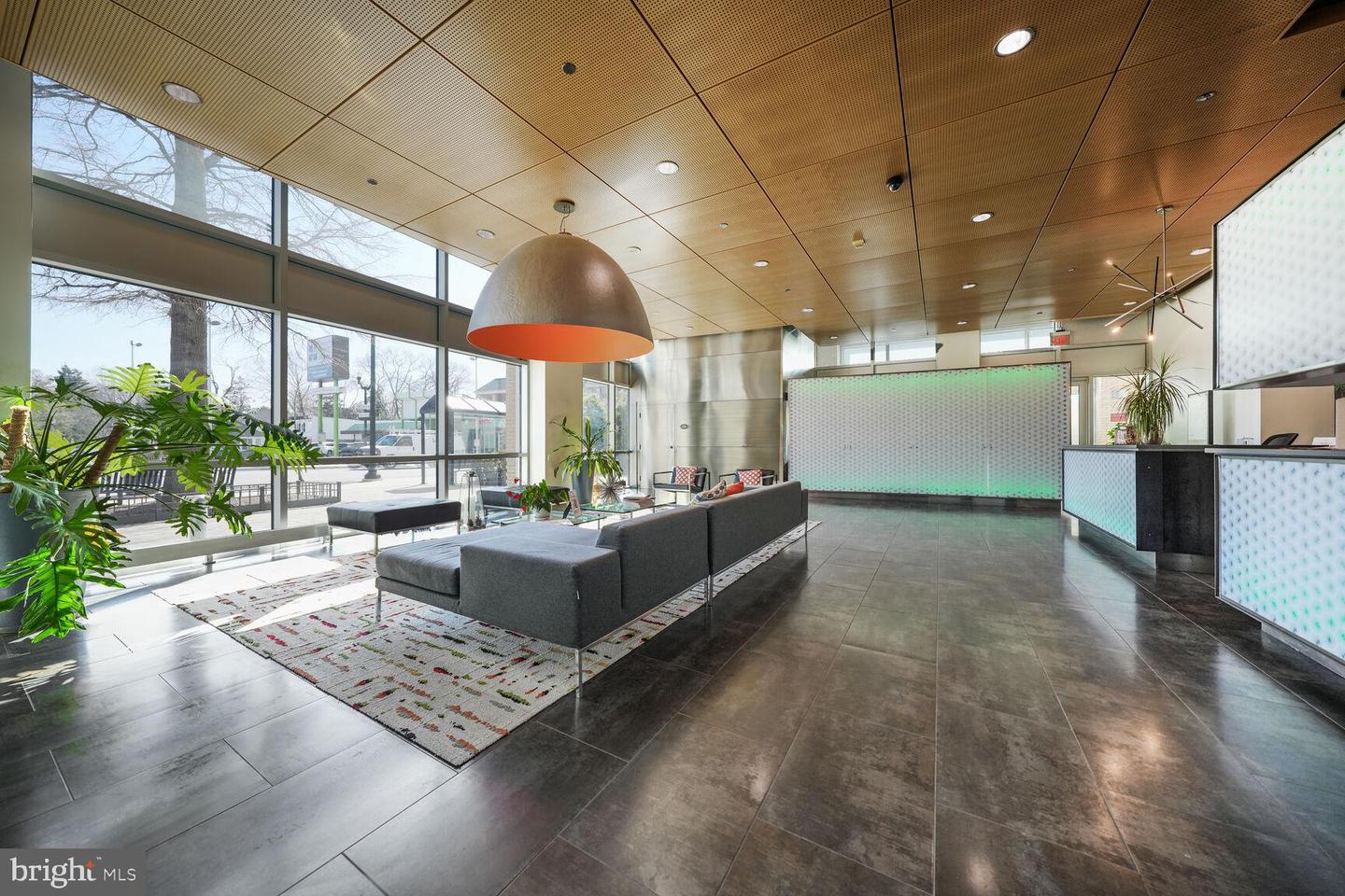 3409 WILSON BLVD #211, ARLINGTON, Virginia 22201, 2 Bedrooms Bedrooms, ,2 BathroomsBathrooms,Residential,For sale,3409 WILSON BLVD #211,VAAR2053082 MLS # VAAR2053082