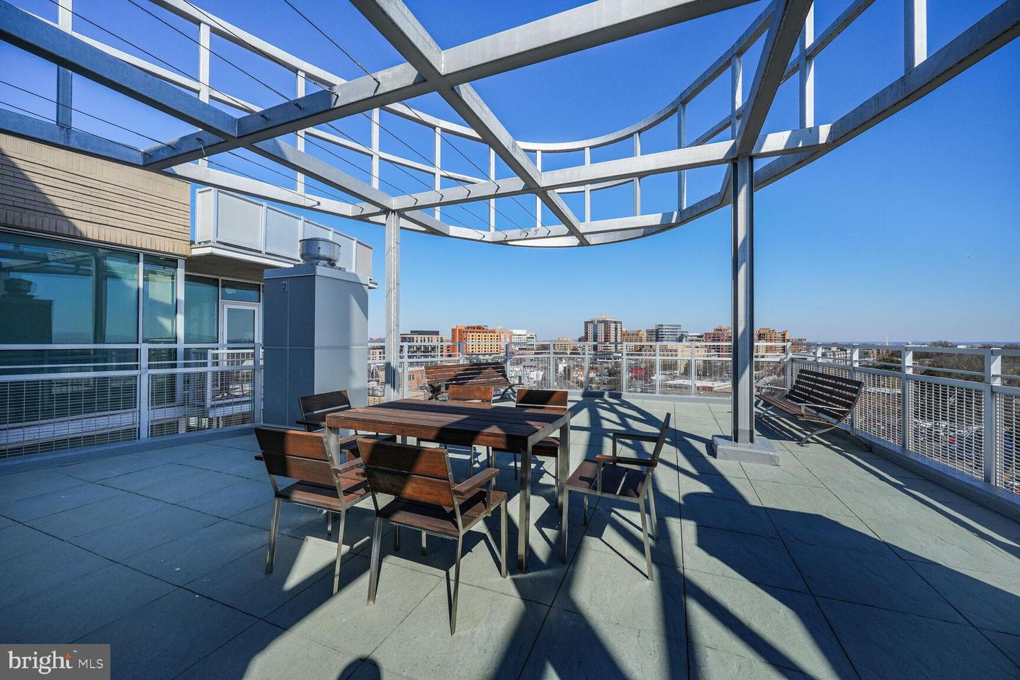 3409 WILSON BLVD #211, ARLINGTON, Virginia 22201, 2 Bedrooms Bedrooms, ,2 BathroomsBathrooms,Residential,For sale,3409 WILSON BLVD #211,VAAR2053082 MLS # VAAR2053082