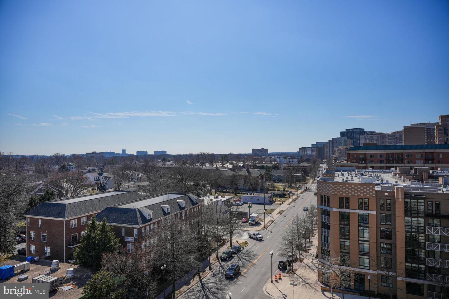 3409 WILSON BLVD #211, ARLINGTON, Virginia 22201, 2 Bedrooms Bedrooms, ,2 BathroomsBathrooms,Residential,For sale,3409 WILSON BLVD #211,VAAR2053082 MLS # VAAR2053082