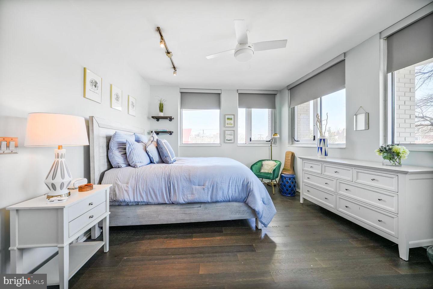 3409 WILSON BLVD #211, ARLINGTON, Virginia 22201, 2 Bedrooms Bedrooms, ,2 BathroomsBathrooms,Residential,For sale,3409 WILSON BLVD #211,VAAR2053082 MLS # VAAR2053082