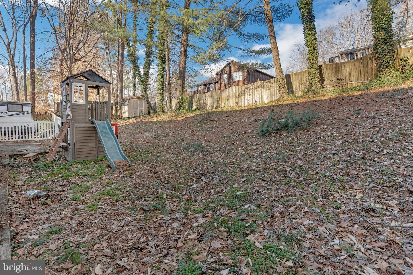 1308 HEATHERBROOK CT, FREDERICKSBURG, Virginia 22407, 5 Bedrooms Bedrooms, ,3 BathroomsBathrooms,Residential,For sale,1308 HEATHERBROOK CT,VASP2030968 MLS # VASP2030968