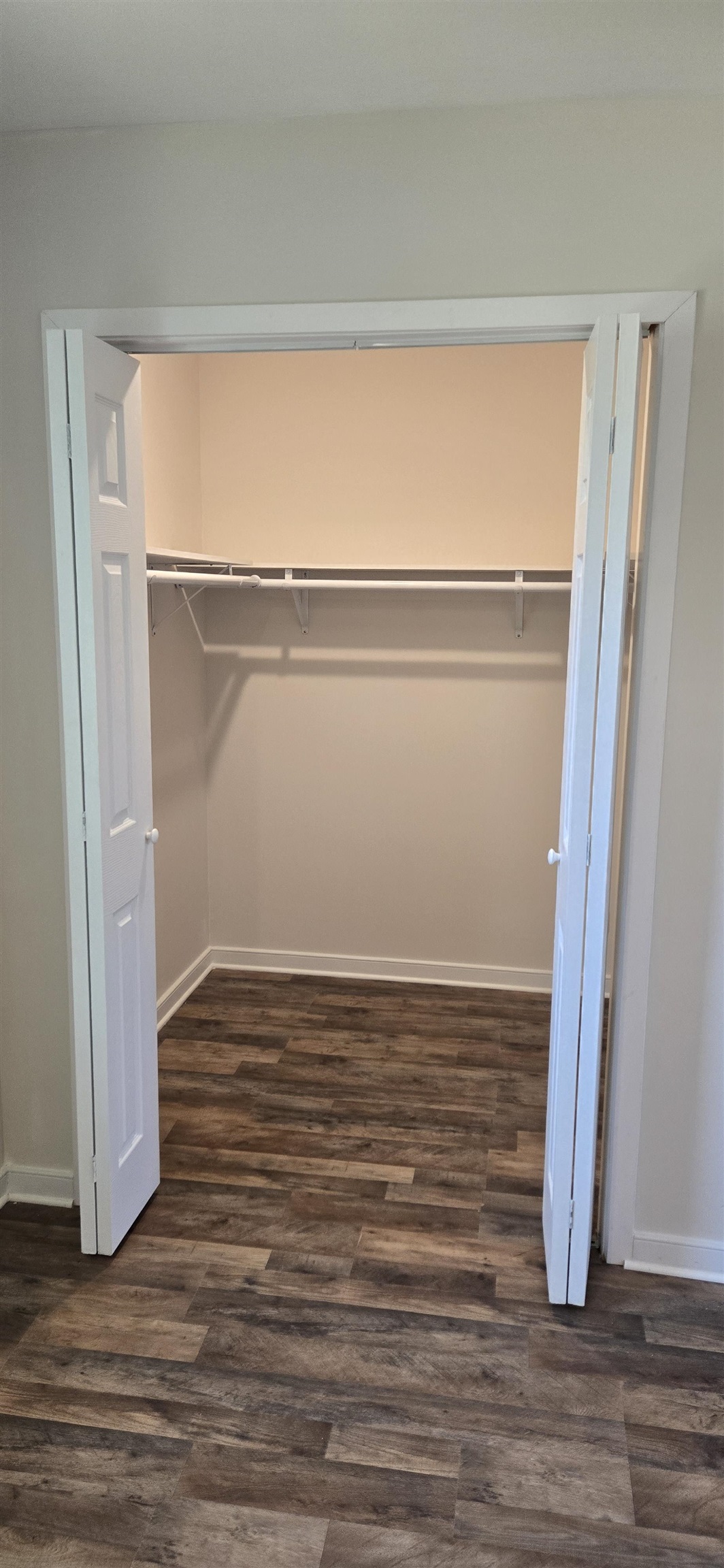 600 N BAYARD AVE, WAYNESBORO, Virginia 22980, 3 Bedrooms Bedrooms, ,2 BathroomsBathrooms,Residential,600 N BAYARD AVE,663040 MLS # 663040