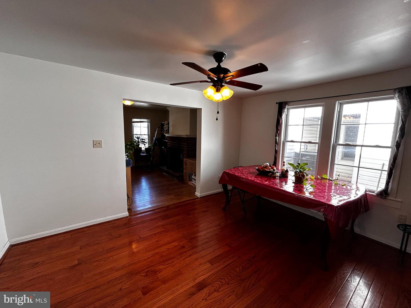 320 HIGHLAND AVE, WINCHESTER, Virginia 22601, 3 Bedrooms Bedrooms, ,2 BathroomsBathrooms,Residential,For sale,320 HIGHLAND AVE,VAWI2007294 MLS # VAWI2007294