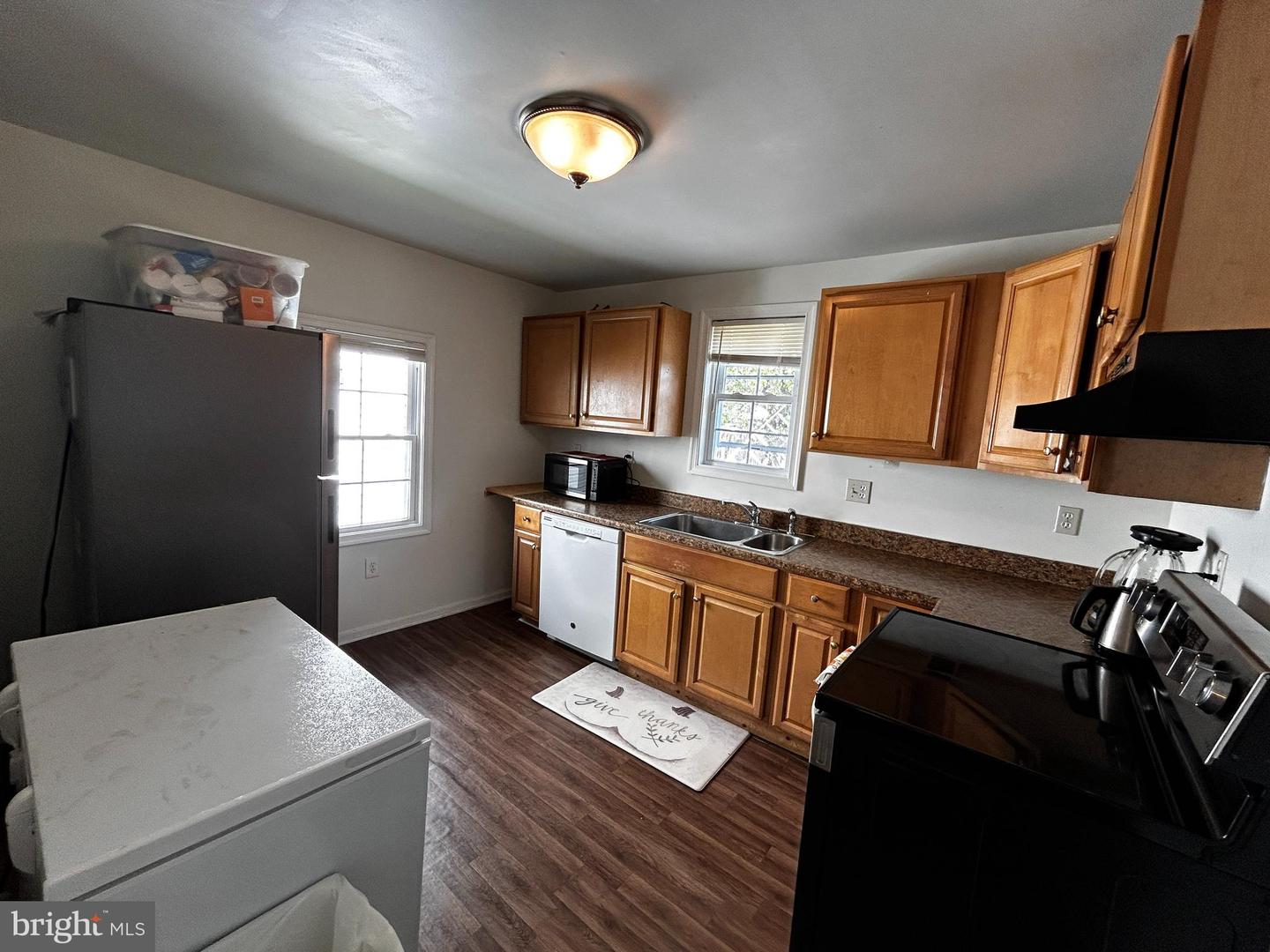 320 HIGHLAND AVE, WINCHESTER, Virginia 22601, 3 Bedrooms Bedrooms, ,2 BathroomsBathrooms,Residential,For sale,320 HIGHLAND AVE,VAWI2007294 MLS # VAWI2007294