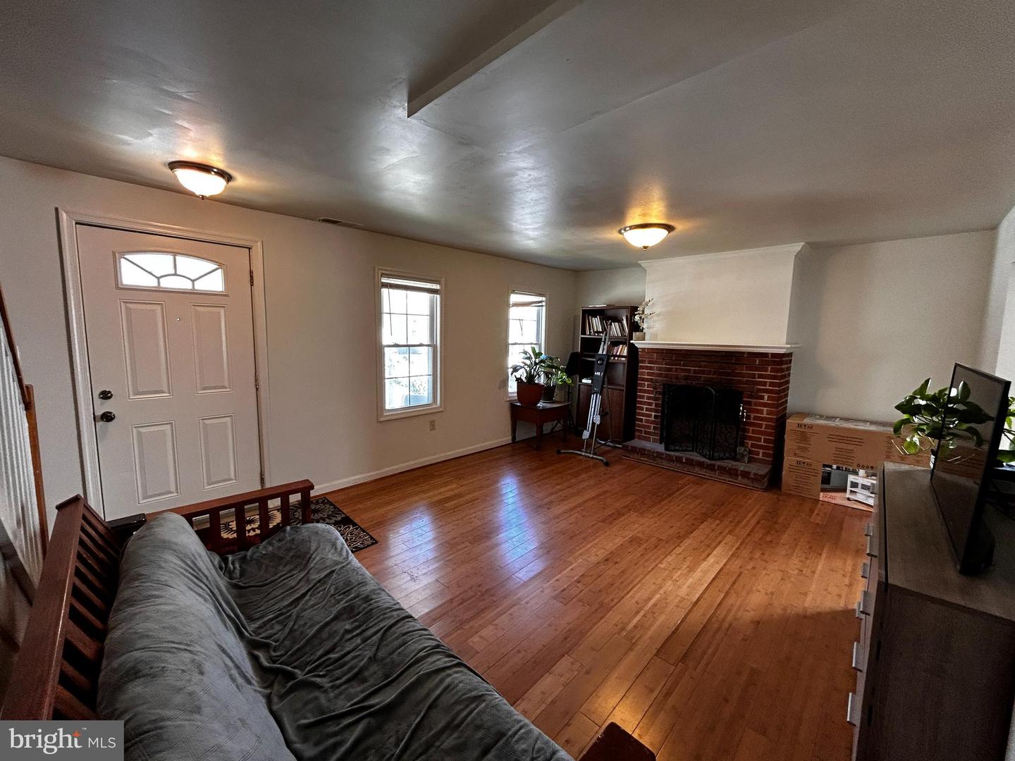 320 HIGHLAND AVE, WINCHESTER, Virginia 22601, 3 Bedrooms Bedrooms, ,2 BathroomsBathrooms,Residential,For sale,320 HIGHLAND AVE,VAWI2007294 MLS # VAWI2007294