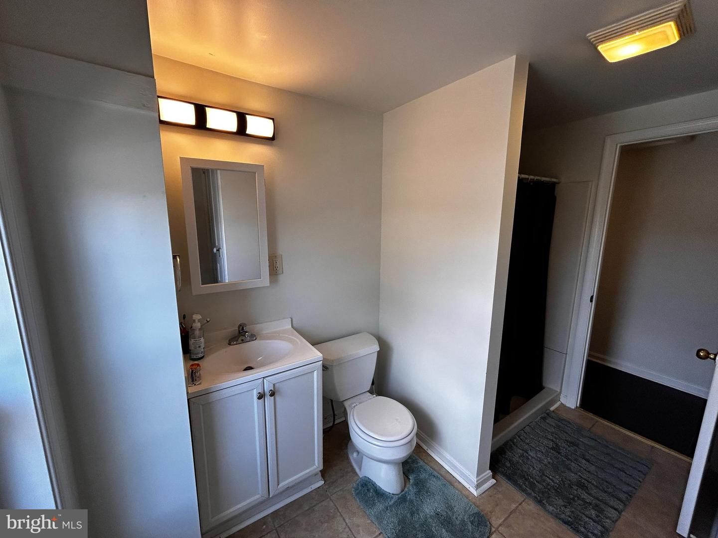 320 HIGHLAND AVE, WINCHESTER, Virginia 22601, 3 Bedrooms Bedrooms, ,2 BathroomsBathrooms,Residential,For sale,320 HIGHLAND AVE,VAWI2007294 MLS # VAWI2007294