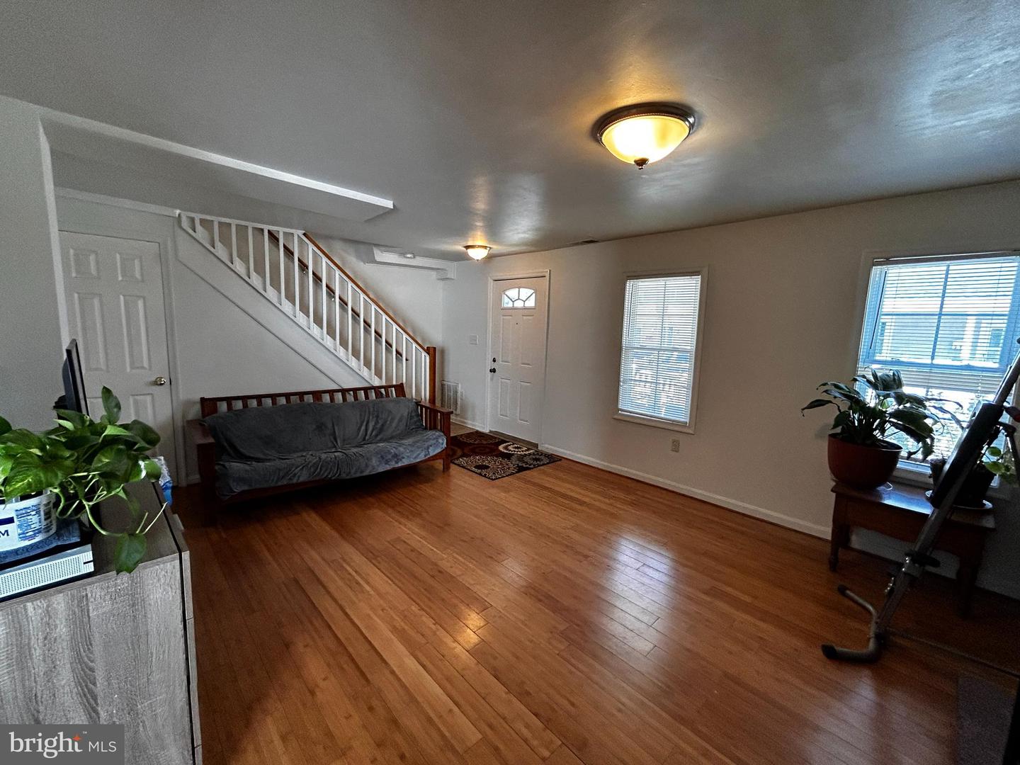 320 HIGHLAND AVE, WINCHESTER, Virginia 22601, 3 Bedrooms Bedrooms, ,2 BathroomsBathrooms,Residential,For sale,320 HIGHLAND AVE,VAWI2007294 MLS # VAWI2007294