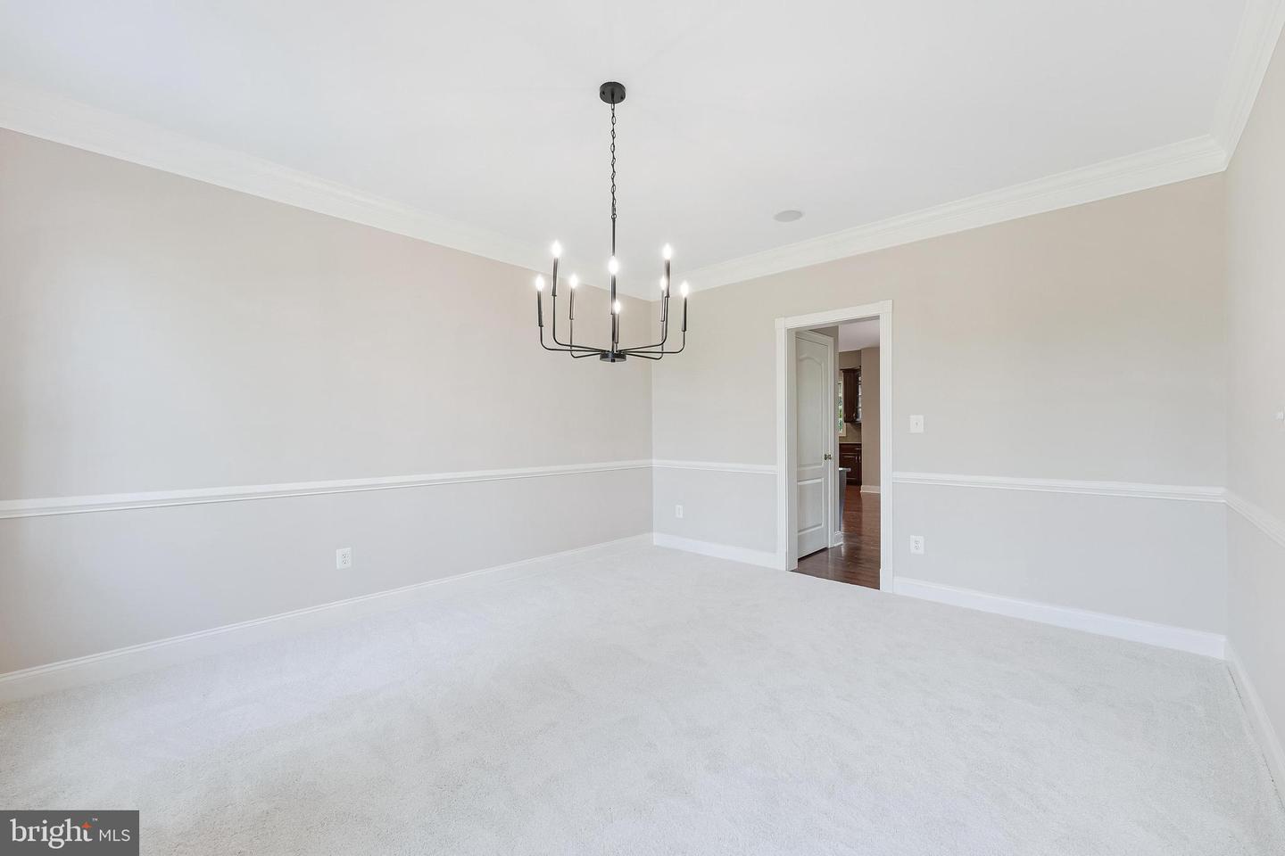 17937 MANASSAS GAP CT, HAMILTON, Virginia 20158, 4 Bedrooms Bedrooms, ,4 BathroomsBathrooms,Residential,For sale,17937 MANASSAS GAP CT,VALO2090950 MLS # VALO2090950