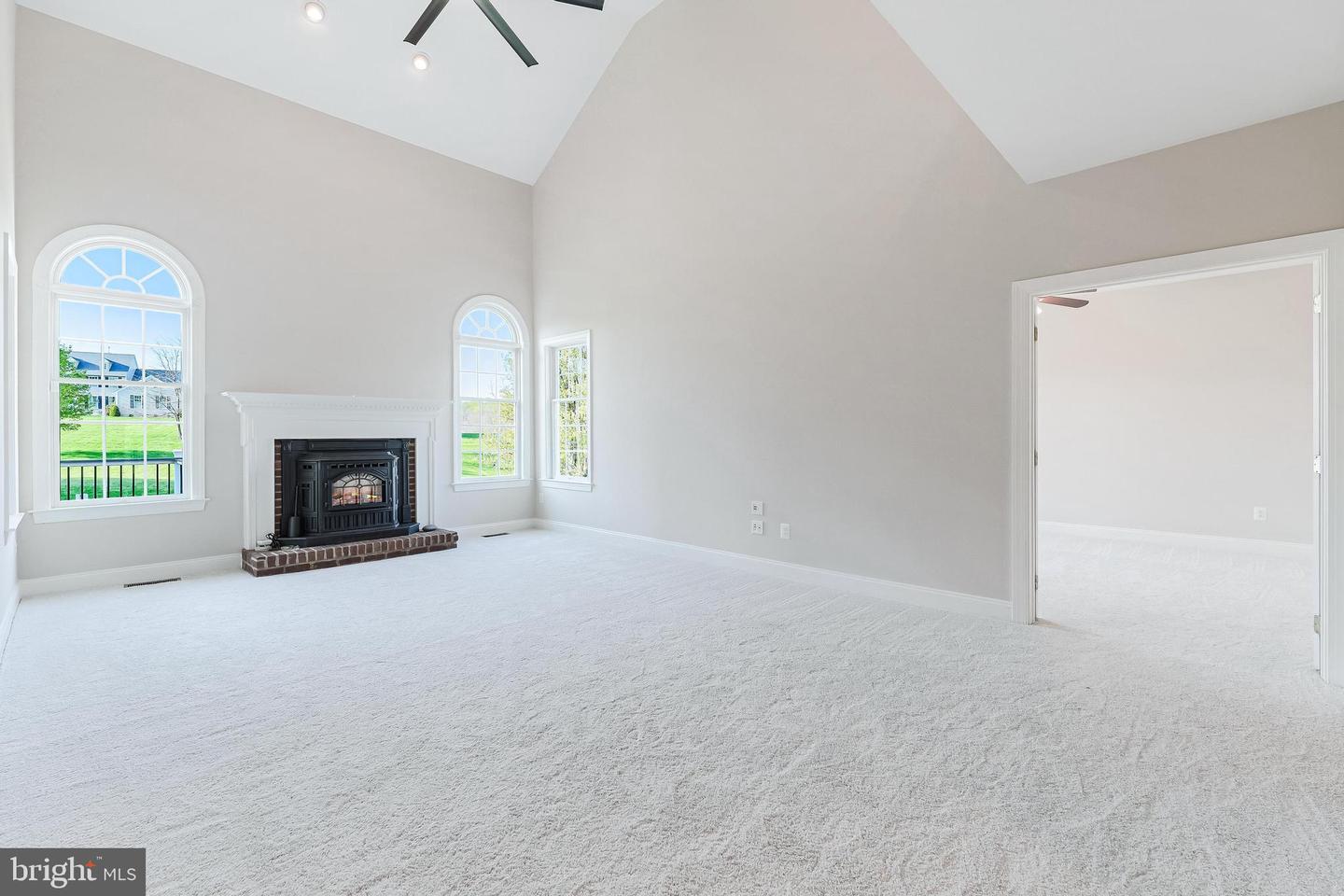 17937 MANASSAS GAP CT, HAMILTON, Virginia 20158, 4 Bedrooms Bedrooms, ,4 BathroomsBathrooms,Residential,For sale,17937 MANASSAS GAP CT,VALO2090950 MLS # VALO2090950