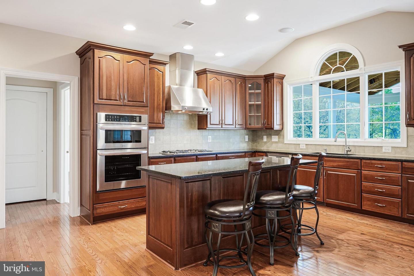 17937 MANASSAS GAP CT, HAMILTON, Virginia 20158, 4 Bedrooms Bedrooms, ,4 BathroomsBathrooms,Residential,For sale,17937 MANASSAS GAP CT,VALO2090950 MLS # VALO2090950
