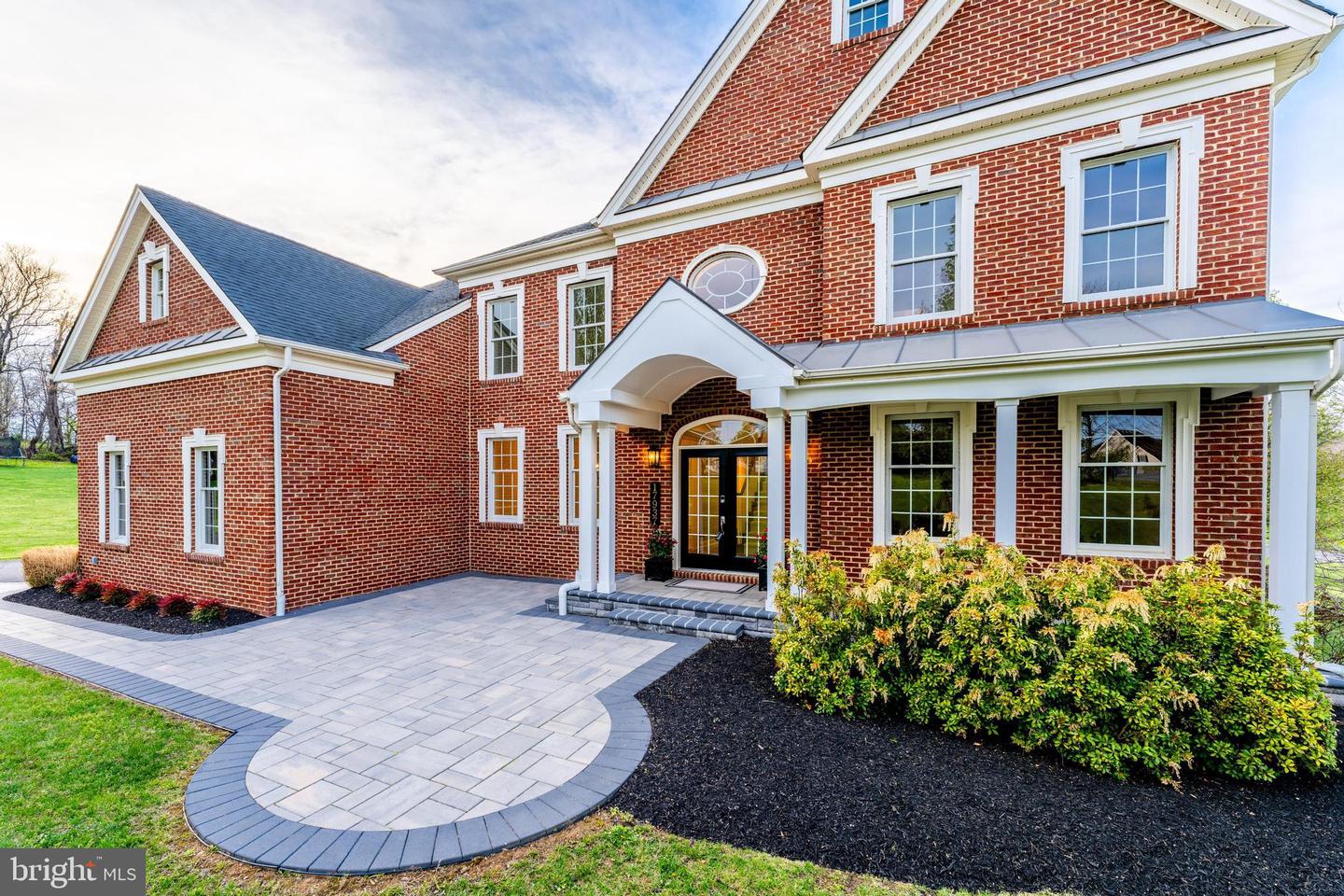 17937 MANASSAS GAP CT, HAMILTON, Virginia 20158, 4 Bedrooms Bedrooms, ,4 BathroomsBathrooms,Residential,For sale,17937 MANASSAS GAP CT,VALO2090950 MLS # VALO2090950