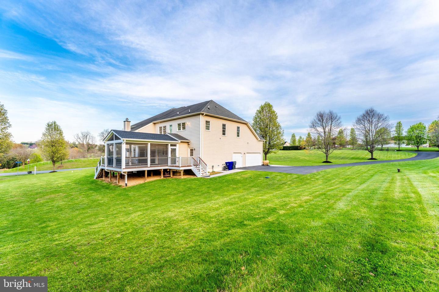 17937 MANASSAS GAP CT, HAMILTON, Virginia 20158, 4 Bedrooms Bedrooms, ,4 BathroomsBathrooms,Residential,For sale,17937 MANASSAS GAP CT,VALO2090950 MLS # VALO2090950