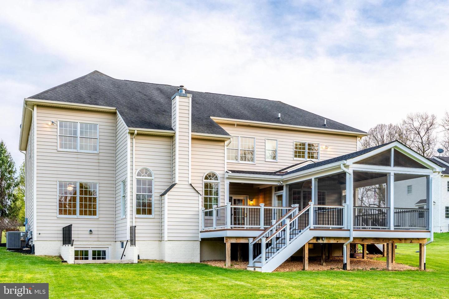 17937 MANASSAS GAP CT, HAMILTON, Virginia 20158, 4 Bedrooms Bedrooms, ,4 BathroomsBathrooms,Residential,For sale,17937 MANASSAS GAP CT,VALO2090950 MLS # VALO2090950