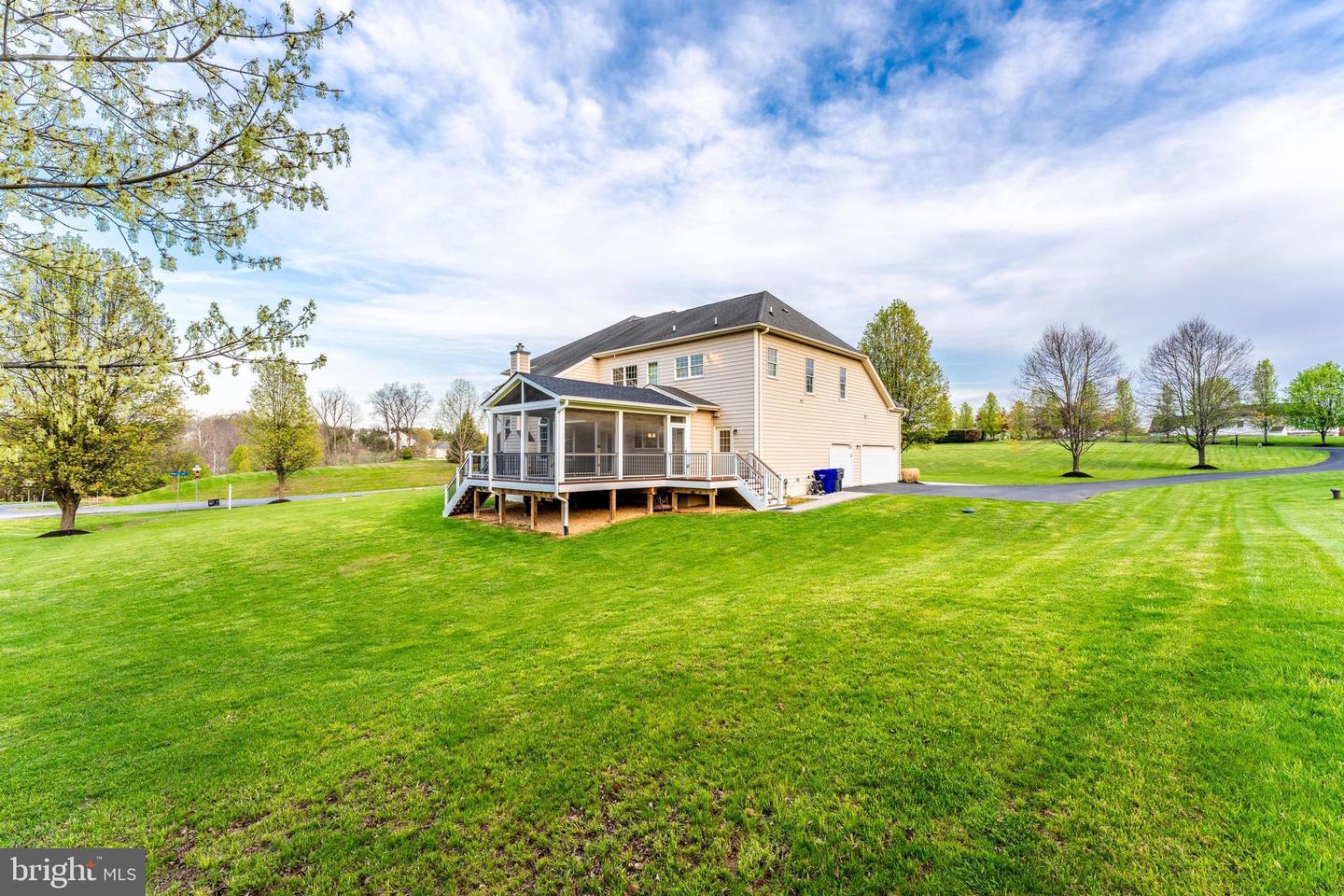 17937 MANASSAS GAP CT, HAMILTON, Virginia 20158, 4 Bedrooms Bedrooms, ,4 BathroomsBathrooms,Residential,For sale,17937 MANASSAS GAP CT,VALO2090950 MLS # VALO2090950