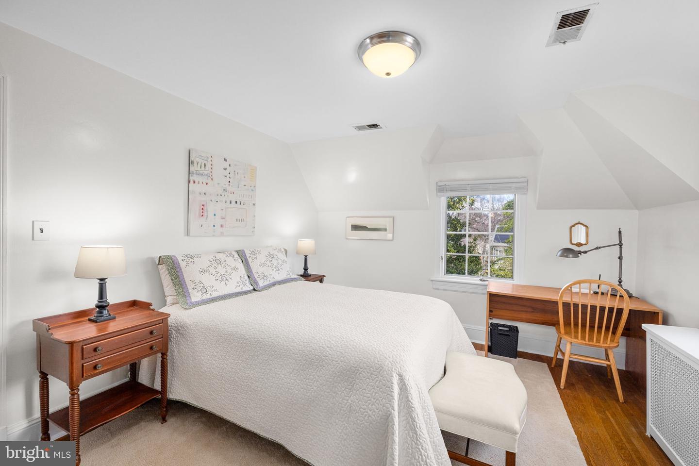 4608 37TH ST N, ARLINGTON, Virginia 22207, 4 Bedrooms Bedrooms, ,3 BathroomsBathrooms,Residential,For sale,4608 37TH ST N,VAAR2054486 MLS # VAAR2054486