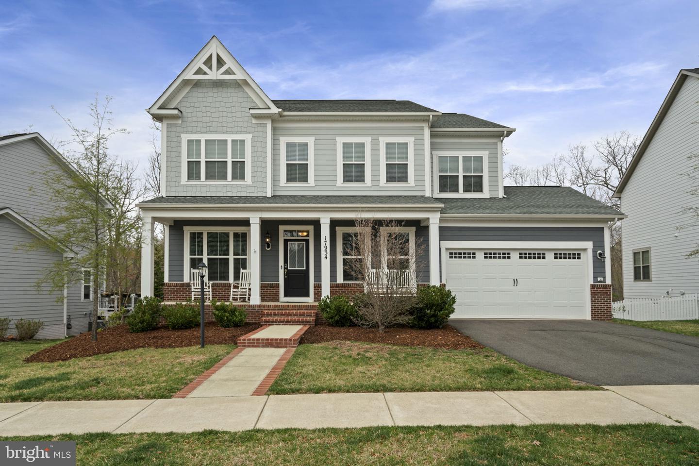 17934 WOODS VIEW DR, DUMFRIES, Virginia 22026, 5 Bedrooms Bedrooms, ,4 BathroomsBathrooms,Residential,For sale,17934 WOODS VIEW DR,VAPW2090064 MLS # VAPW2090064