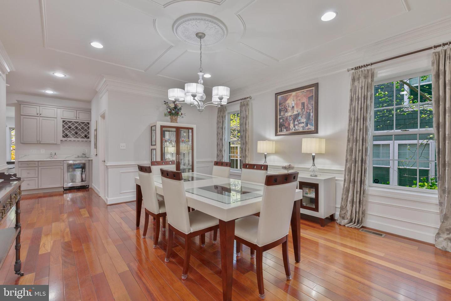 6237 WASHINGTON BLVD, ARLINGTON, Virginia 22205, 5 Bedrooms Bedrooms, ,4 BathroomsBathrooms,Residential,For sale,6237 WASHINGTON BLVD,VAAR2054840 MLS # VAAR2054840