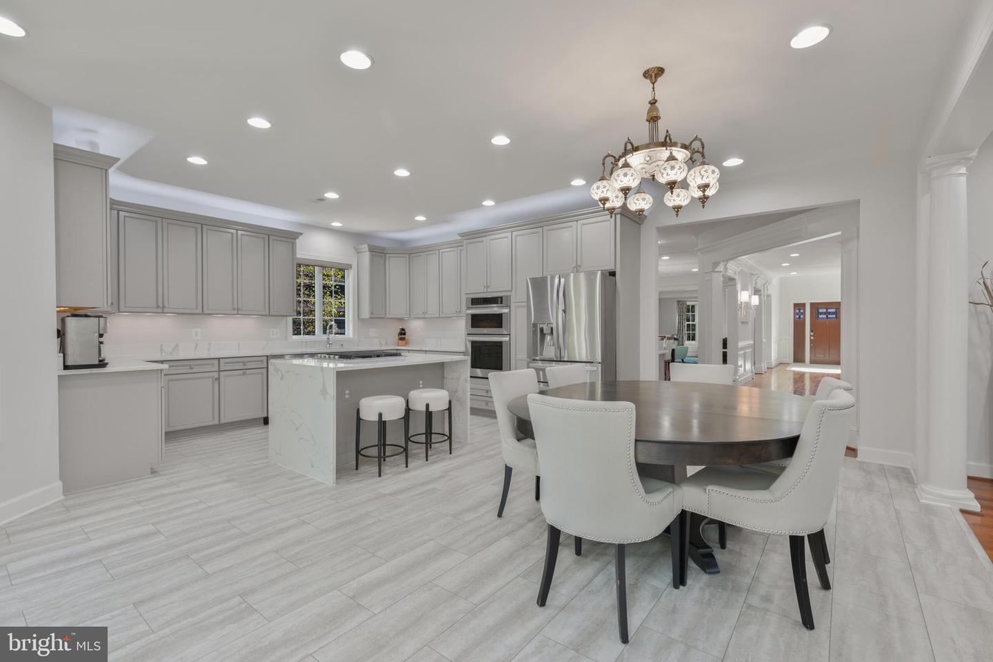 6237 WASHINGTON BLVD, ARLINGTON, Virginia 22205, 5 Bedrooms Bedrooms, ,4 BathroomsBathrooms,Residential,For sale,6237 WASHINGTON BLVD,VAAR2054840 MLS # VAAR2054840
