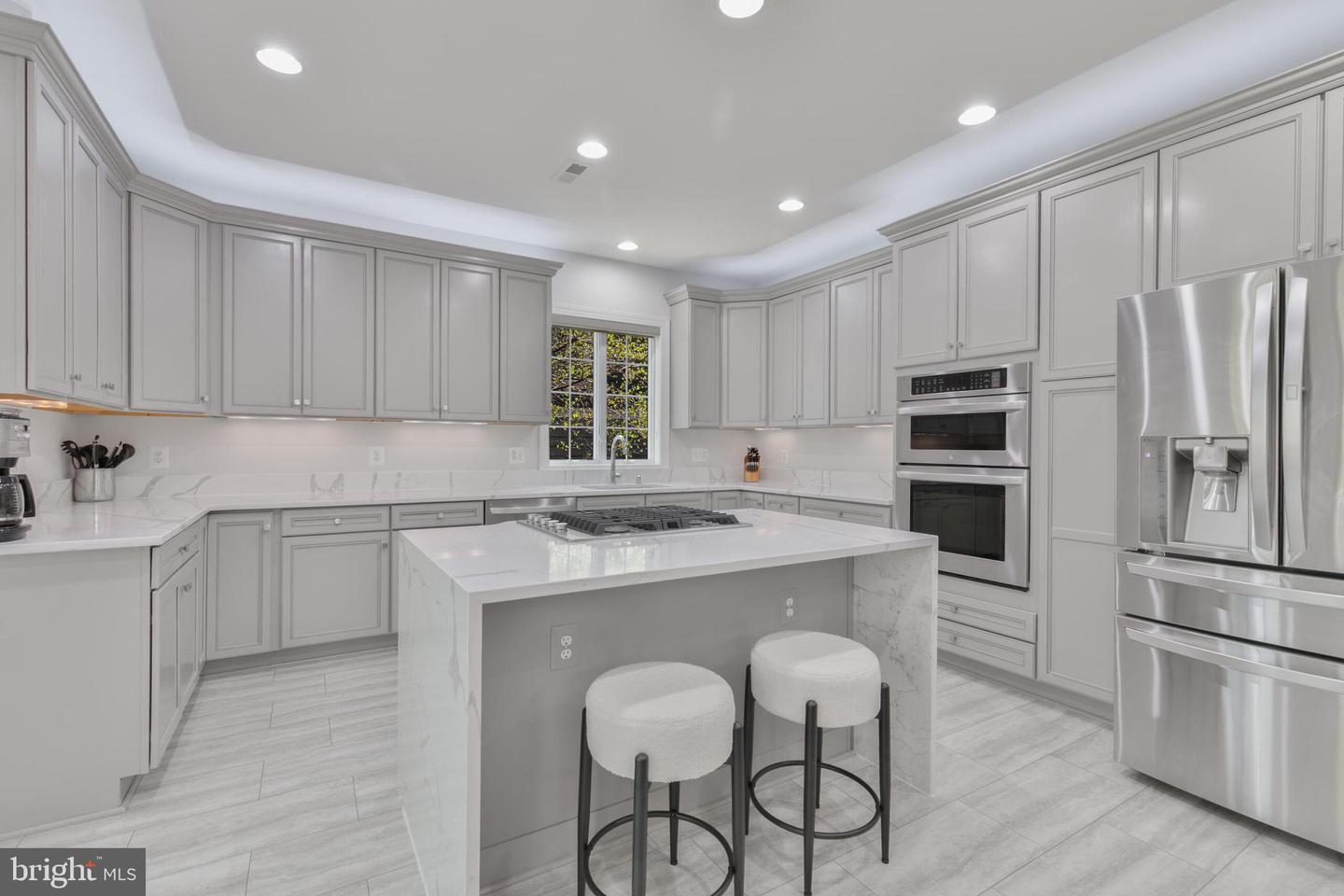 6237 WASHINGTON BLVD, ARLINGTON, Virginia 22205, 5 Bedrooms Bedrooms, ,4 BathroomsBathrooms,Residential,For sale,6237 WASHINGTON BLVD,VAAR2054840 MLS # VAAR2054840