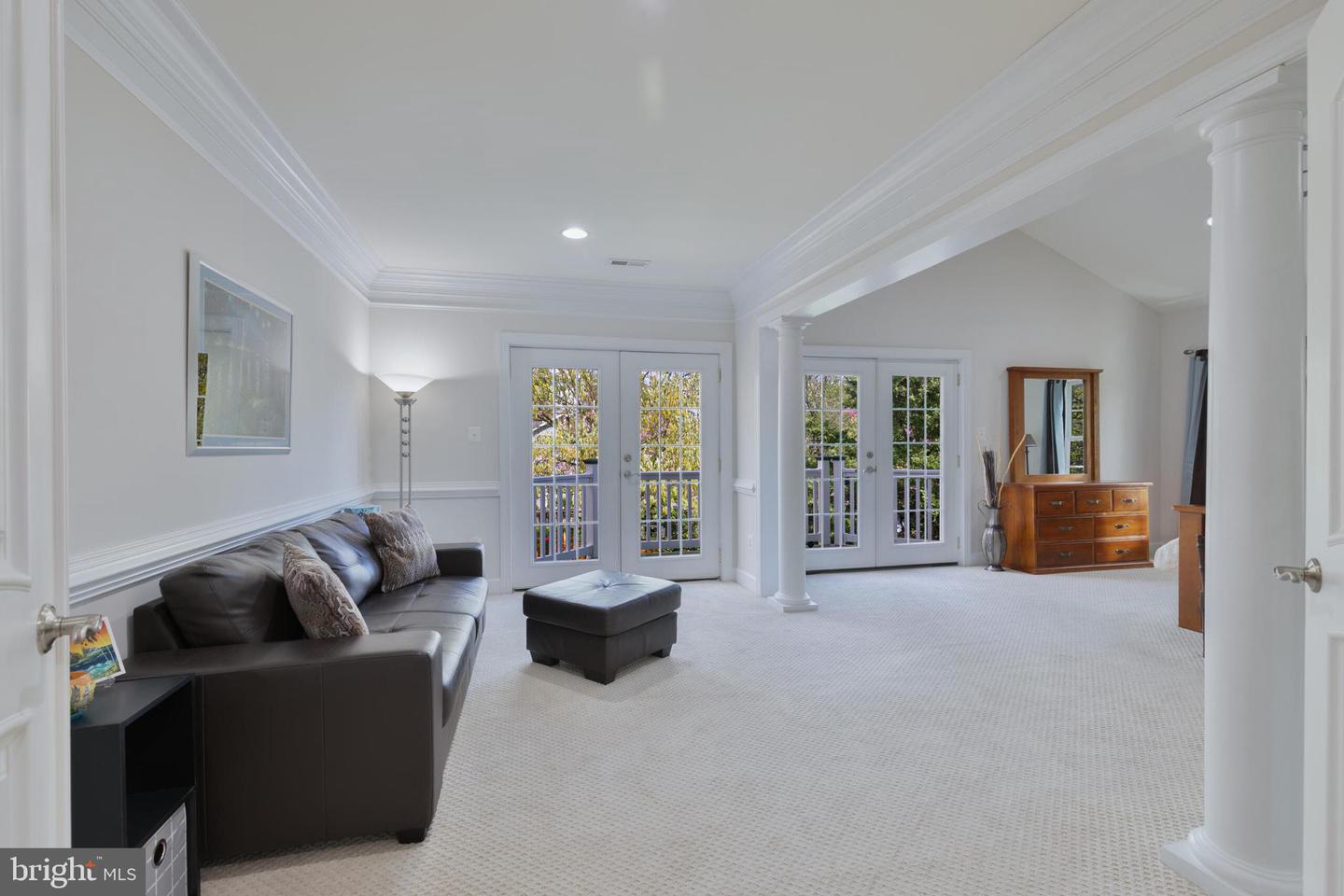 6237 WASHINGTON BLVD, ARLINGTON, Virginia 22205, 5 Bedrooms Bedrooms, ,4 BathroomsBathrooms,Residential,For sale,6237 WASHINGTON BLVD,VAAR2054840 MLS # VAAR2054840