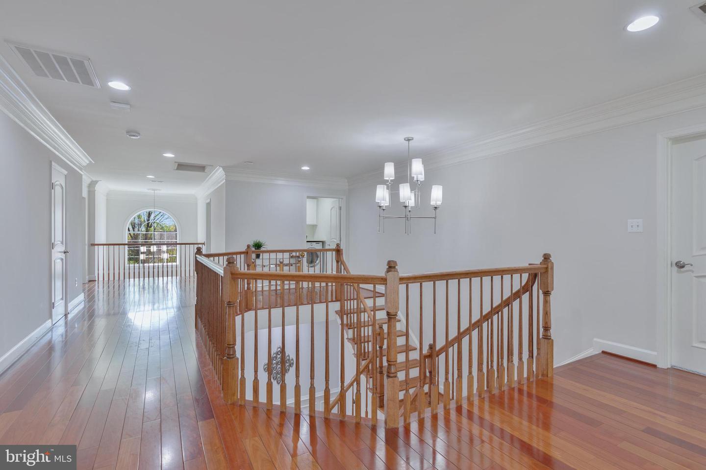 6237 WASHINGTON BLVD, ARLINGTON, Virginia 22205, 5 Bedrooms Bedrooms, ,4 BathroomsBathrooms,Residential,For sale,6237 WASHINGTON BLVD,VAAR2054840 MLS # VAAR2054840