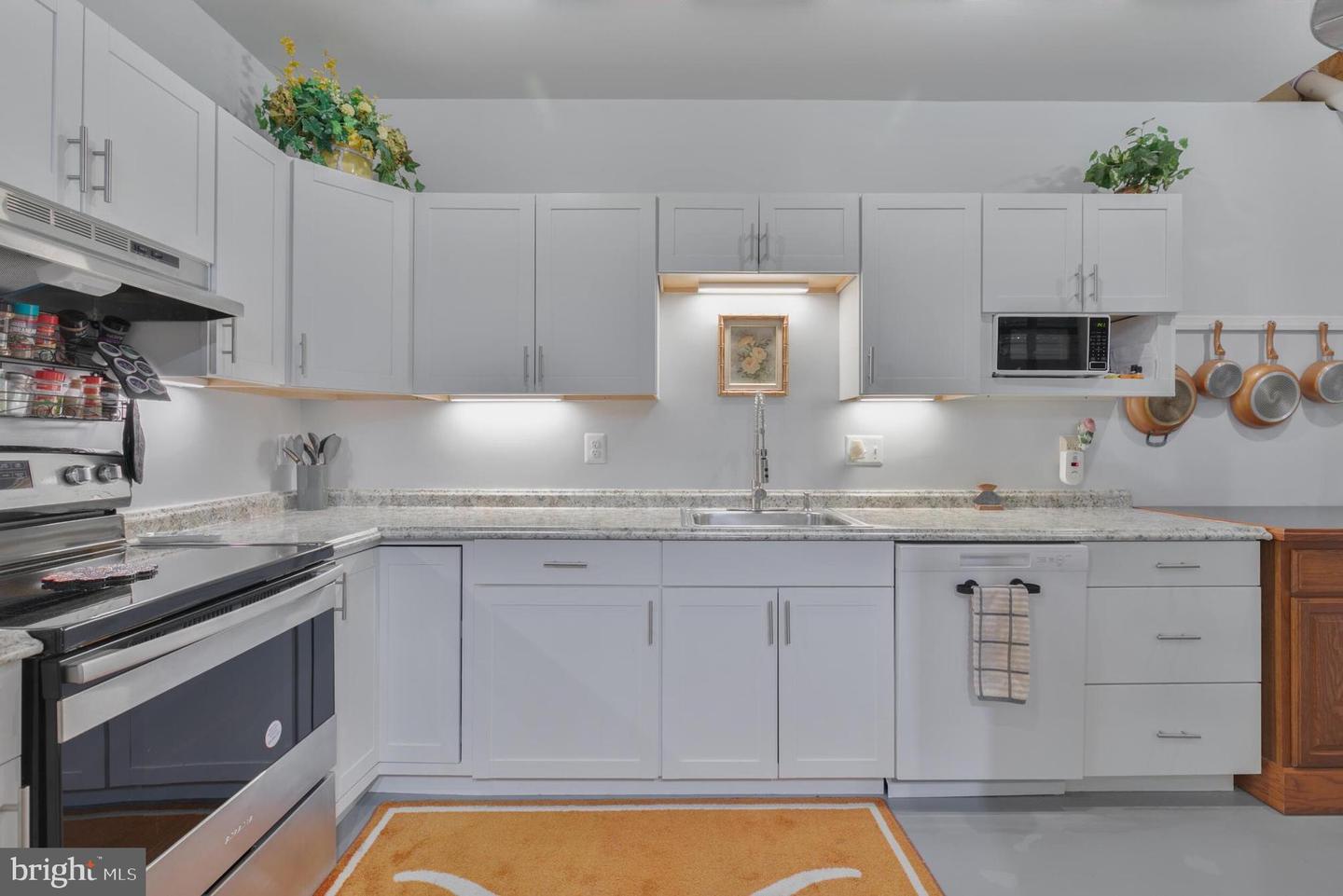 6237 WASHINGTON BLVD, ARLINGTON, Virginia 22205, 5 Bedrooms Bedrooms, ,4 BathroomsBathrooms,Residential,For sale,6237 WASHINGTON BLVD,VAAR2054840 MLS # VAAR2054840