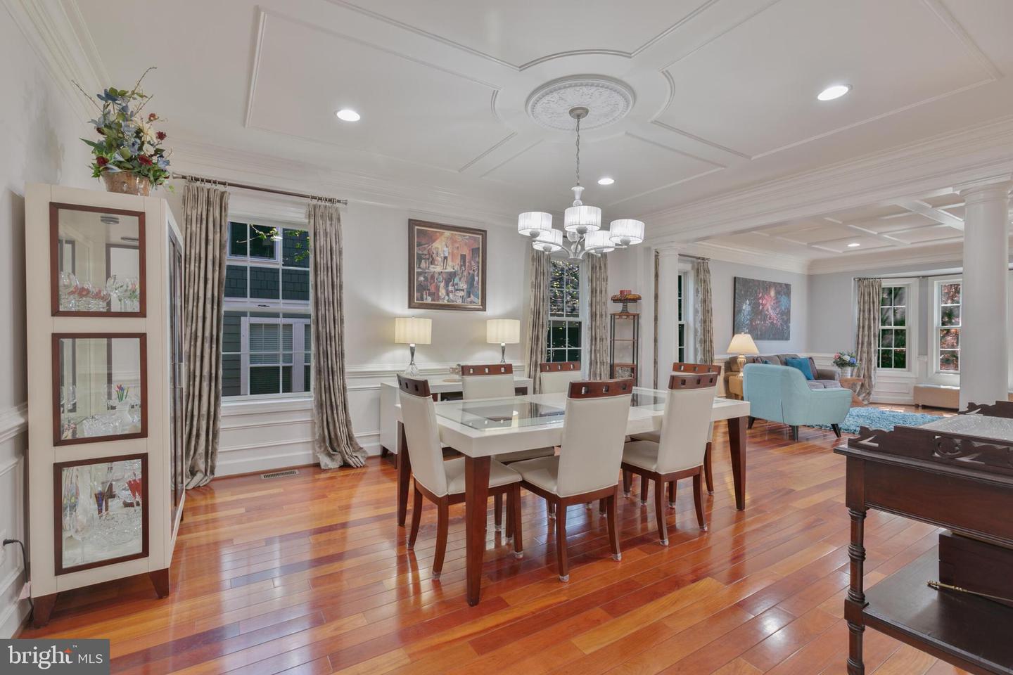 6237 WASHINGTON BLVD, ARLINGTON, Virginia 22205, 5 Bedrooms Bedrooms, ,4 BathroomsBathrooms,Residential,For sale,6237 WASHINGTON BLVD,VAAR2054840 MLS # VAAR2054840