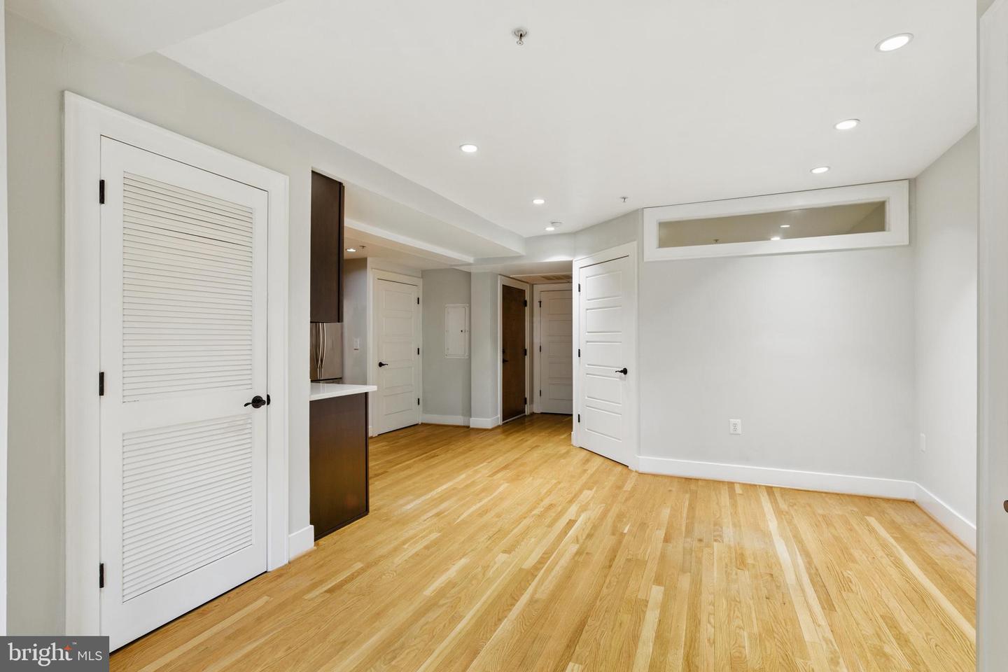1109 M ST NW #1, WASHINGTON, District Of Columbia 20005, 1 Bedroom Bedrooms, ,1 BathroomBathrooms,Residential,For sale,1109 M ST NW #1,DCDC2192146 MLS # DCDC2192146