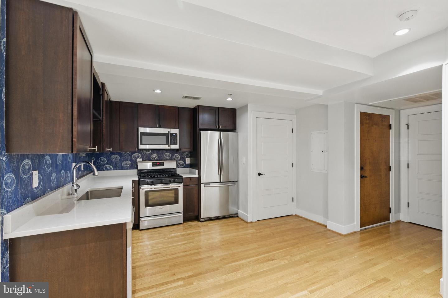 1109 M ST NW #1, WASHINGTON, District Of Columbia 20005, 1 Bedroom Bedrooms, ,1 BathroomBathrooms,Residential,For sale,1109 M ST NW #1,DCDC2192146 MLS # DCDC2192146