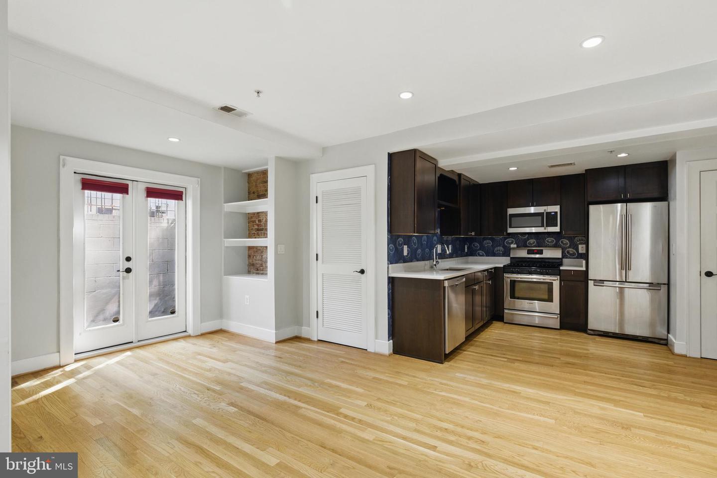 1109 M ST NW #1, WASHINGTON, District Of Columbia 20005, 1 Bedroom Bedrooms, ,1 BathroomBathrooms,Residential,For sale,1109 M ST NW #1,DCDC2192146 MLS # DCDC2192146