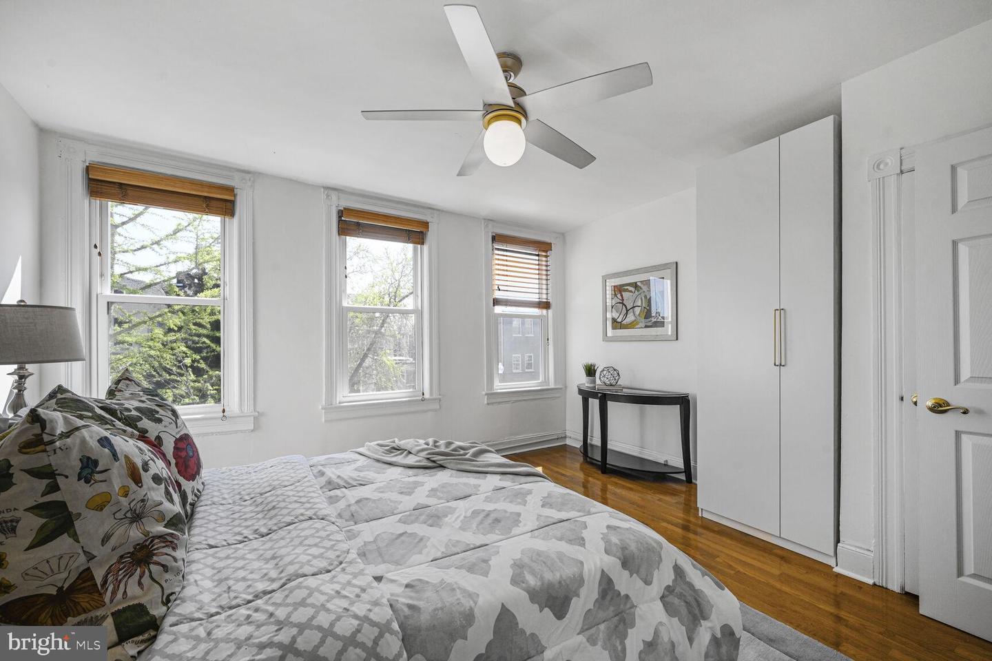 314 14TH PL NE, WASHINGTON, District Of Columbia 20002, 3 Bedrooms Bedrooms, ,1 BathroomBathrooms,Residential,For sale,314 14TH PL NE,DCDC2193164 MLS # DCDC2193164