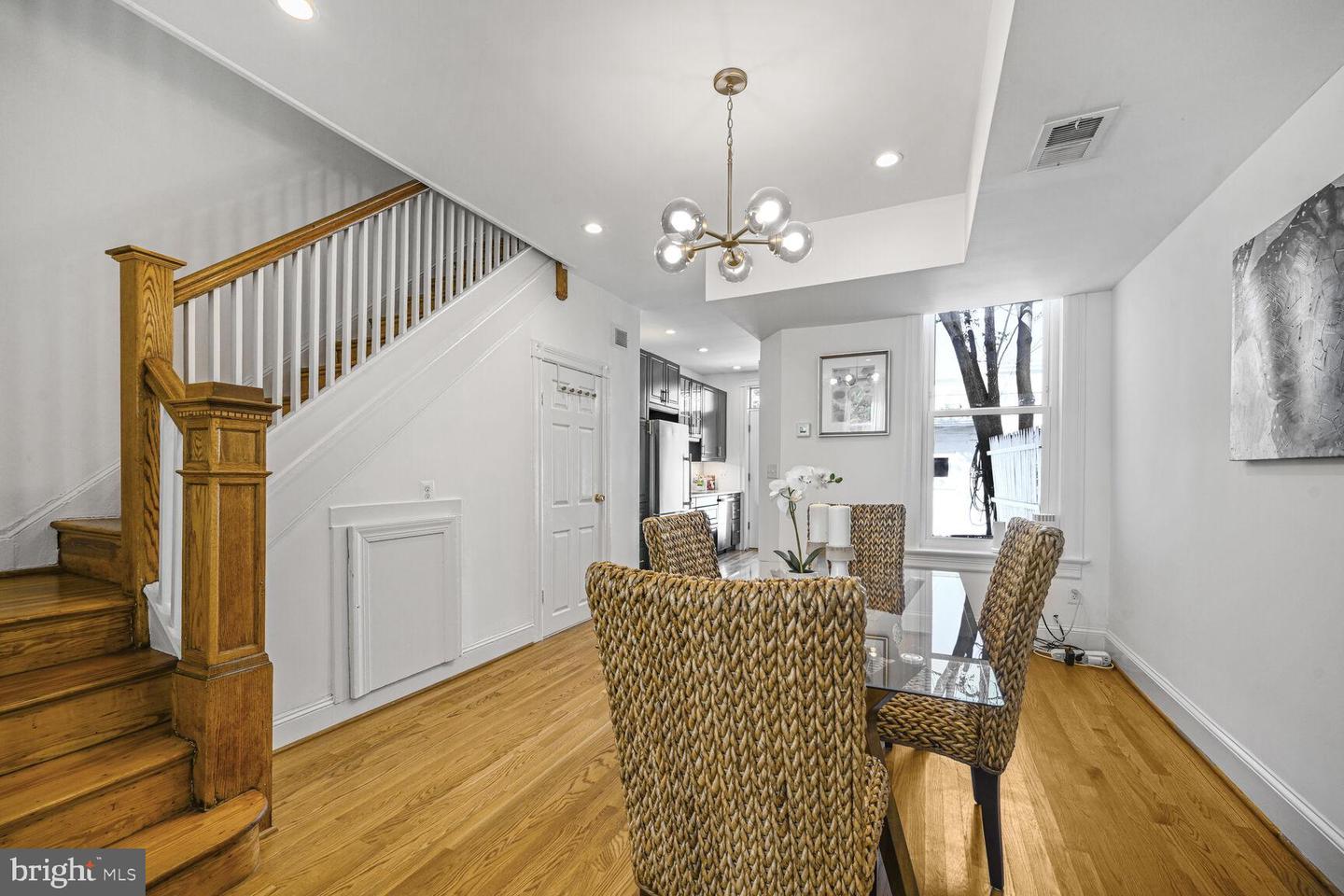 314 14TH PL NE, WASHINGTON, District Of Columbia 20002, 3 Bedrooms Bedrooms, ,1 BathroomBathrooms,Residential,For sale,314 14TH PL NE,DCDC2193164 MLS # DCDC2193164
