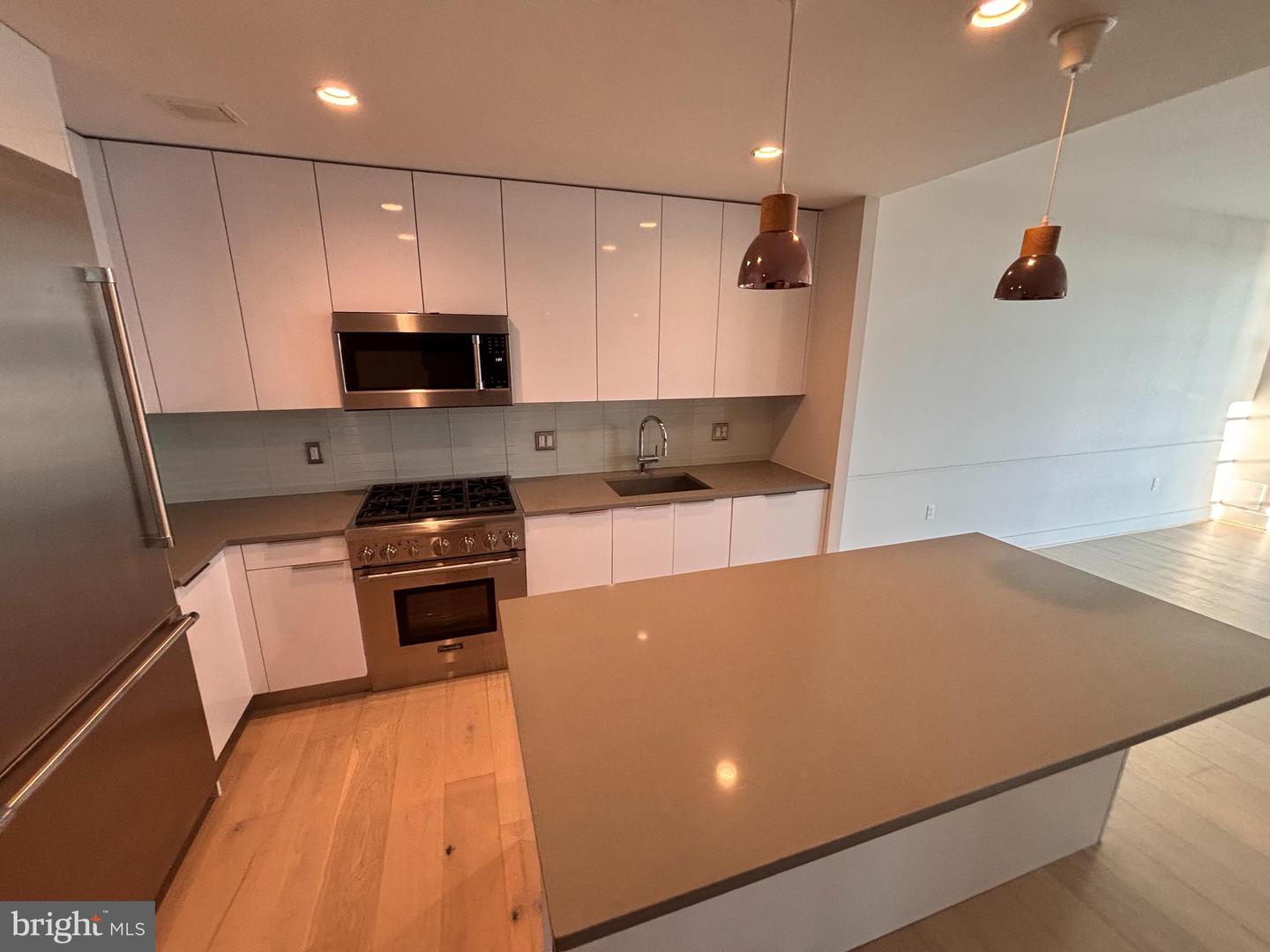 45 SUTTON SQ SW #505, WASHINGTON, District Of Columbia 20024, 2 Bedrooms Bedrooms, ,1 BathroomBathrooms,Residential,For sale,45 SUTTON SQ SW #505,DCDC2193192 MLS # DCDC2193192