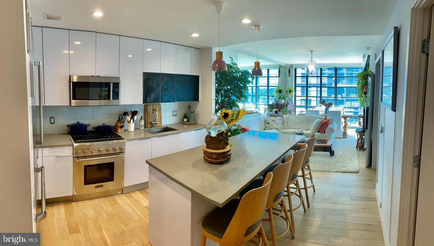 45 SUTTON SQ SW #505, WASHINGTON, District Of Columbia 20024, 2 Bedrooms Bedrooms, ,1 BathroomBathrooms,Residential,For sale,45 SUTTON SQ SW #505,DCDC2193192 MLS # DCDC2193192