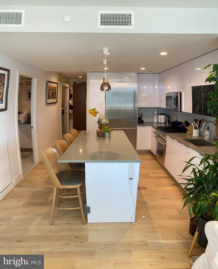 45 SUTTON SQ SW #505, WASHINGTON, District Of Columbia 20024, 2 Bedrooms Bedrooms, ,1 BathroomBathrooms,Residential,For sale,45 SUTTON SQ SW #505,DCDC2193192 MLS # DCDC2193192